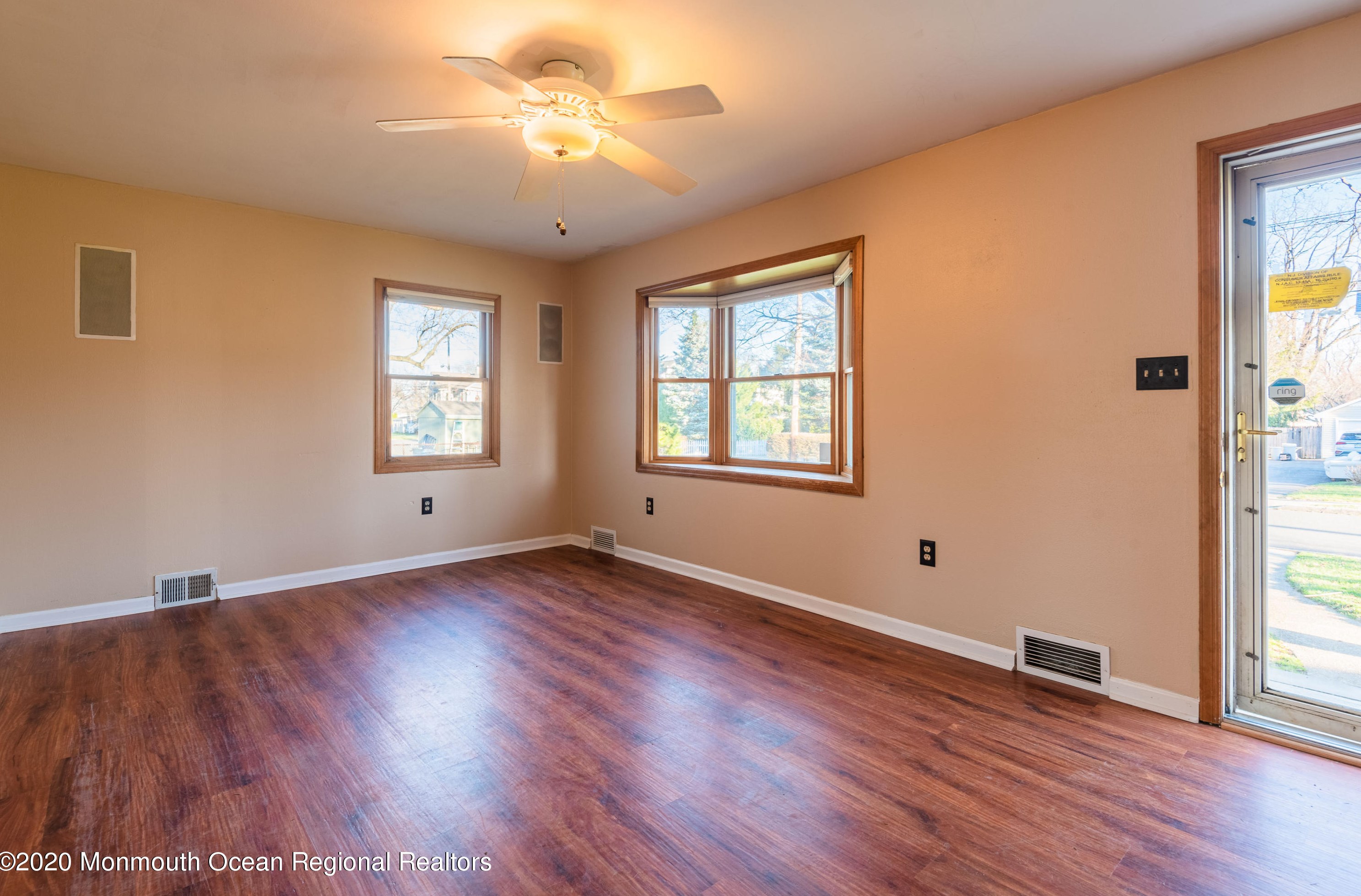 33 Trinity Pl, Oceanport, NJ 07757-1116