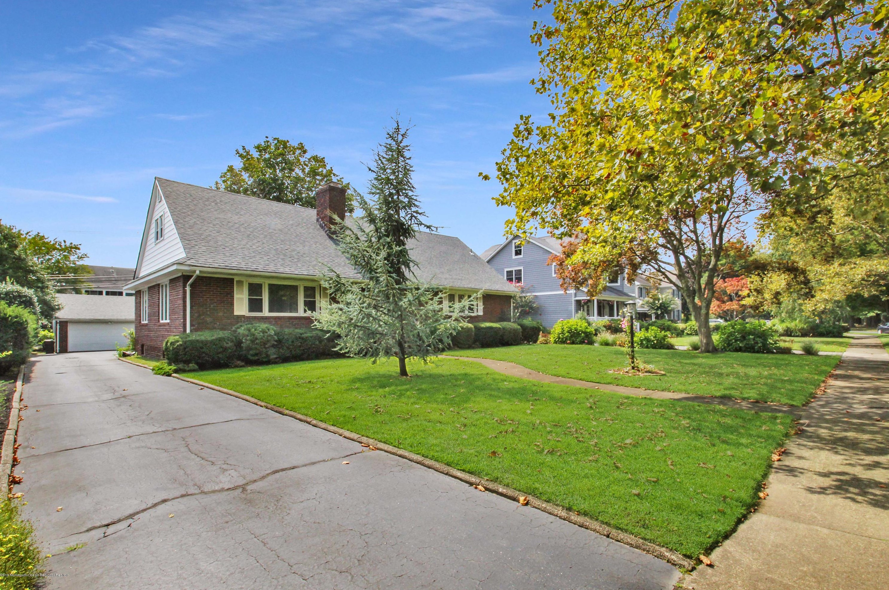 508 Crescent Pkwy, Wall Township, NJ 08750