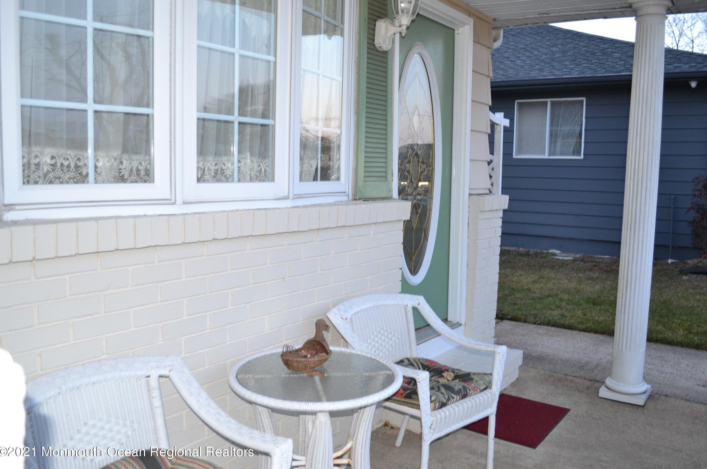 125 Barbados Dr, Toms River, NJ 08757-4025