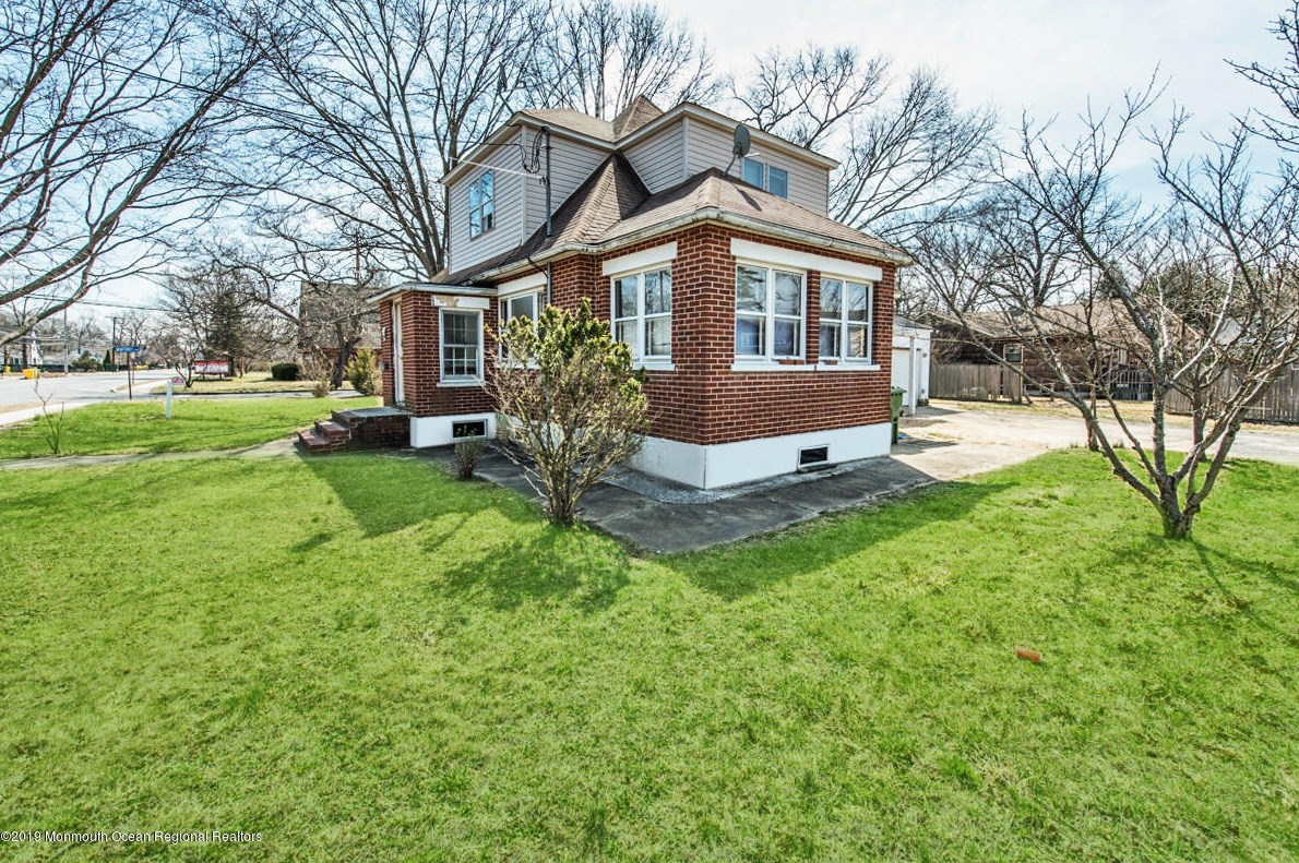 1040 Central Ave, Lakewood, NJ 08701