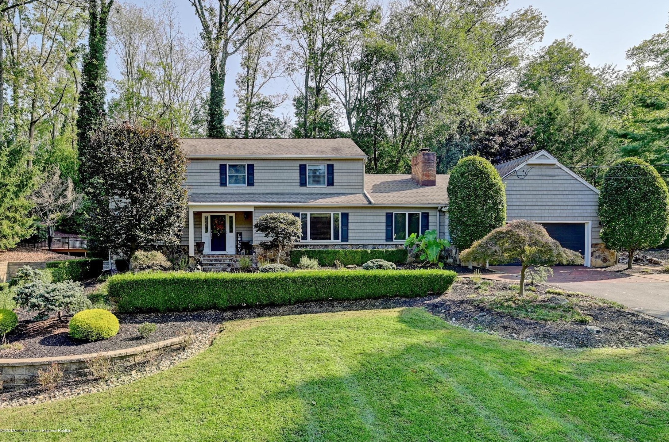 38 The Enclosure, Vanderburg, NJ 07722-1023