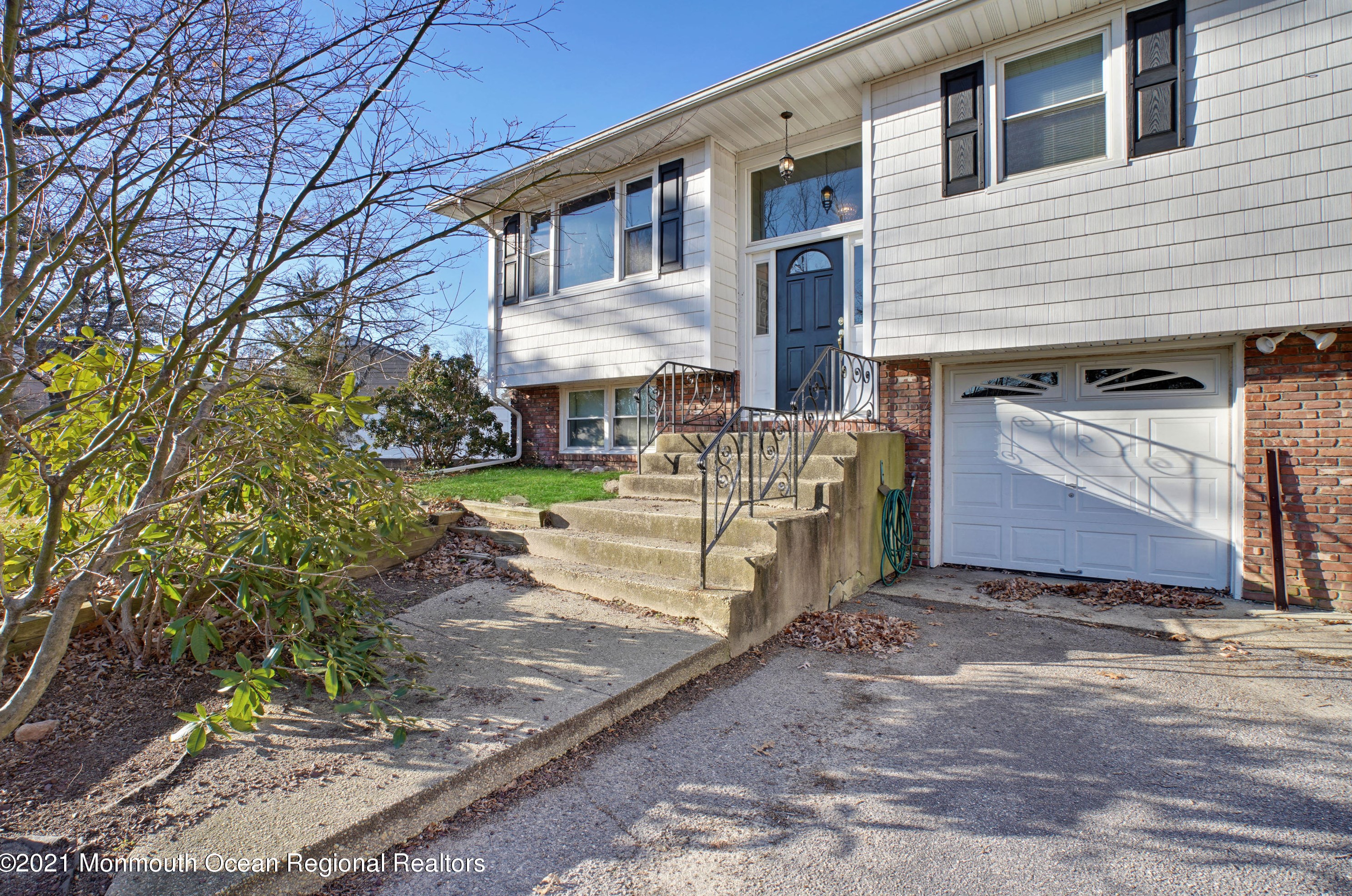 30 Norwood Dr, Toms River, NJ 08755-6357
