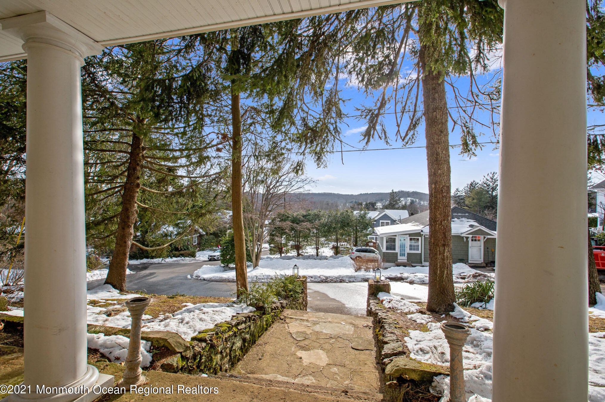 46 Mountainside Ave, Atlantic Highlands, NJ 07716
