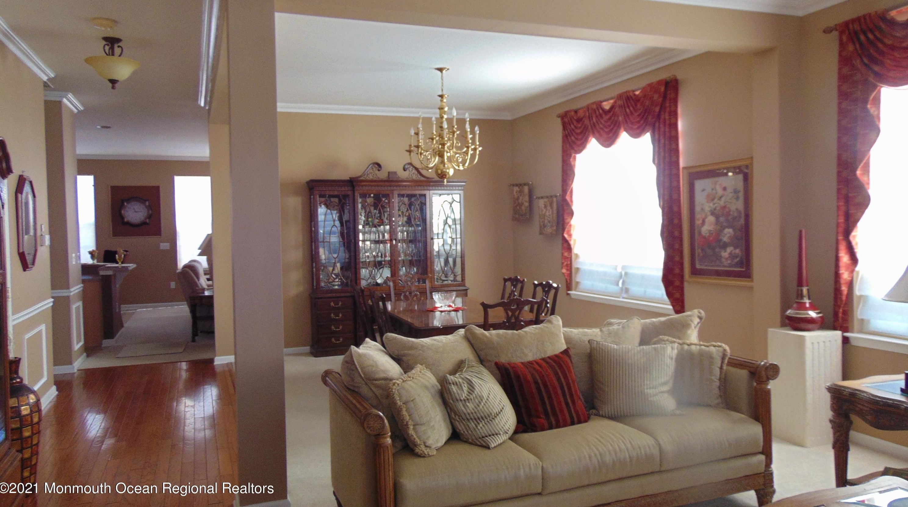 54 Rocky Brook Dr, Barnegat Township, NJ 08005-5592