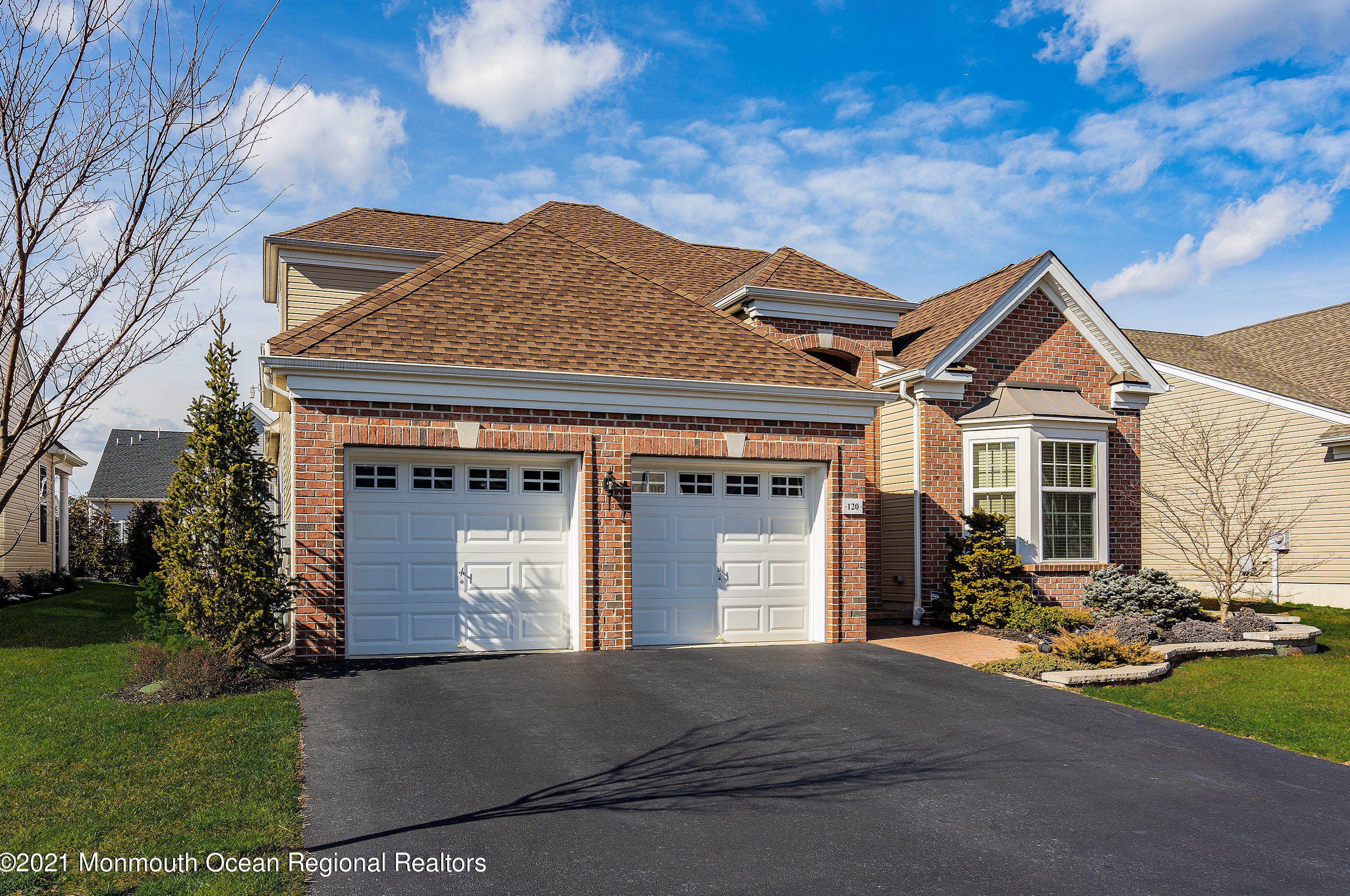 120 Arborridge Drive, Lacey, NJ 08731