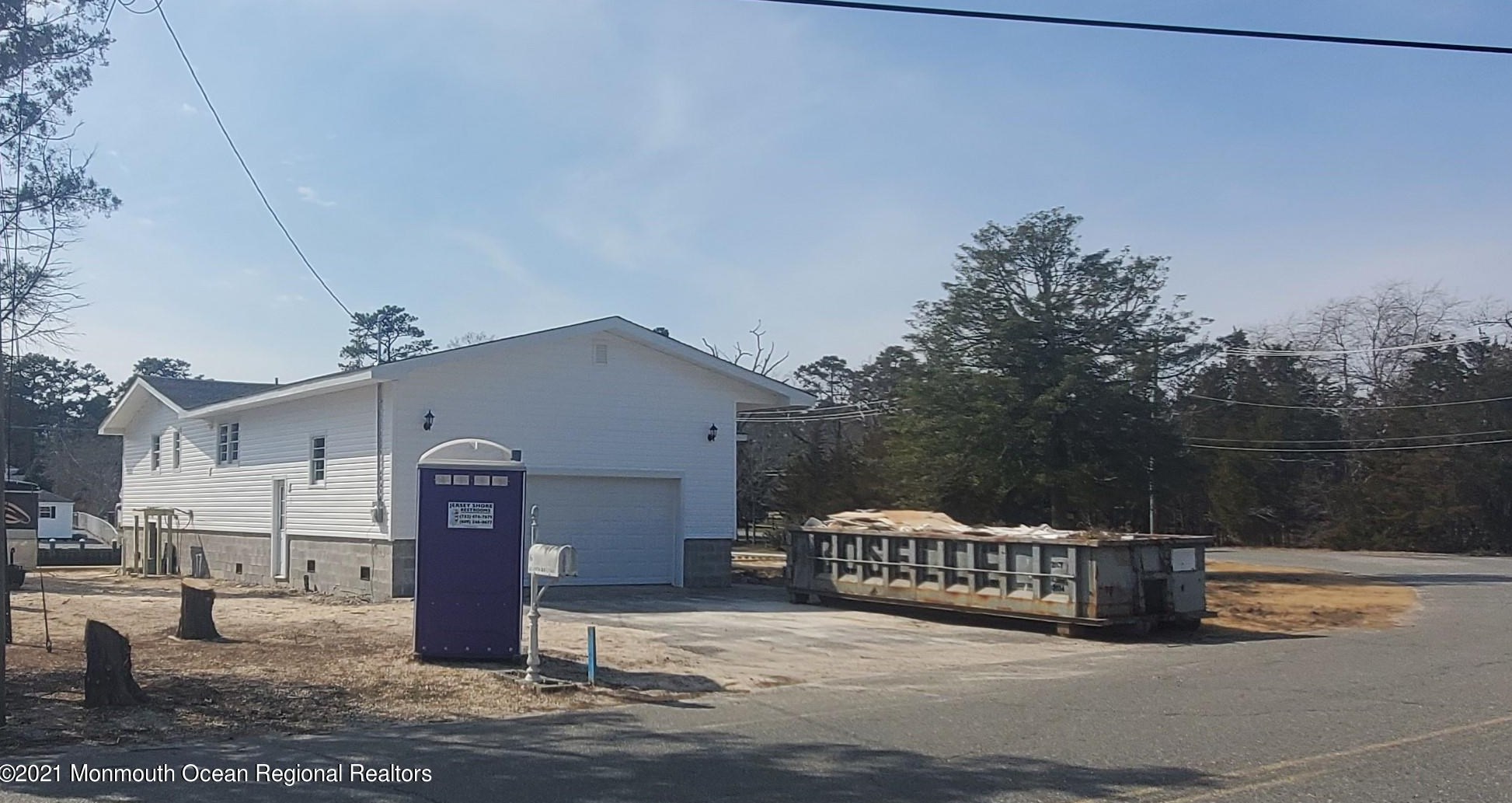 6 Atlantis Blvd, Tuckerton NJ 08087-1929 exterior