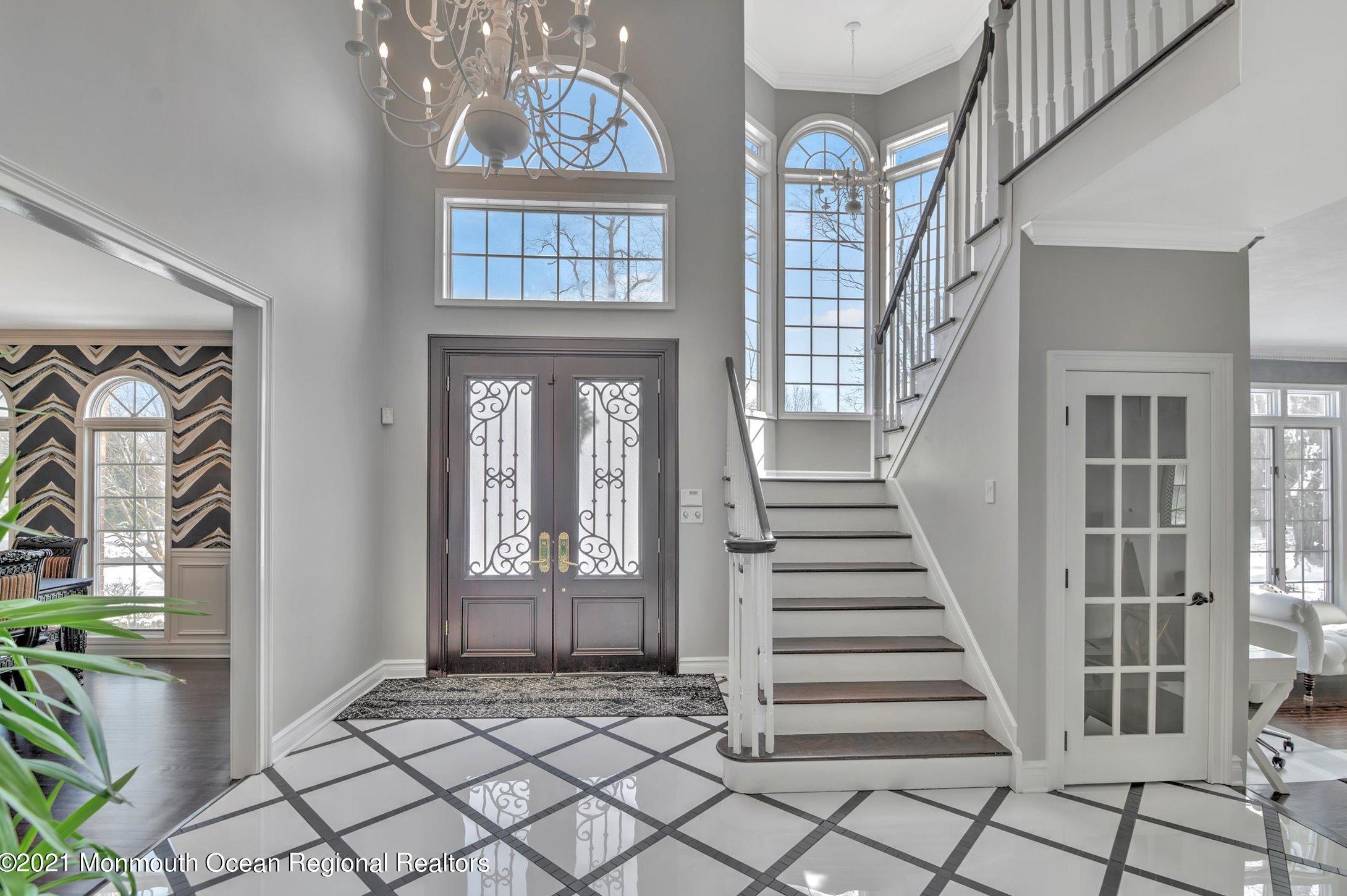 7 Gramercy Ln, Millstone Township, NJ 07726-8319