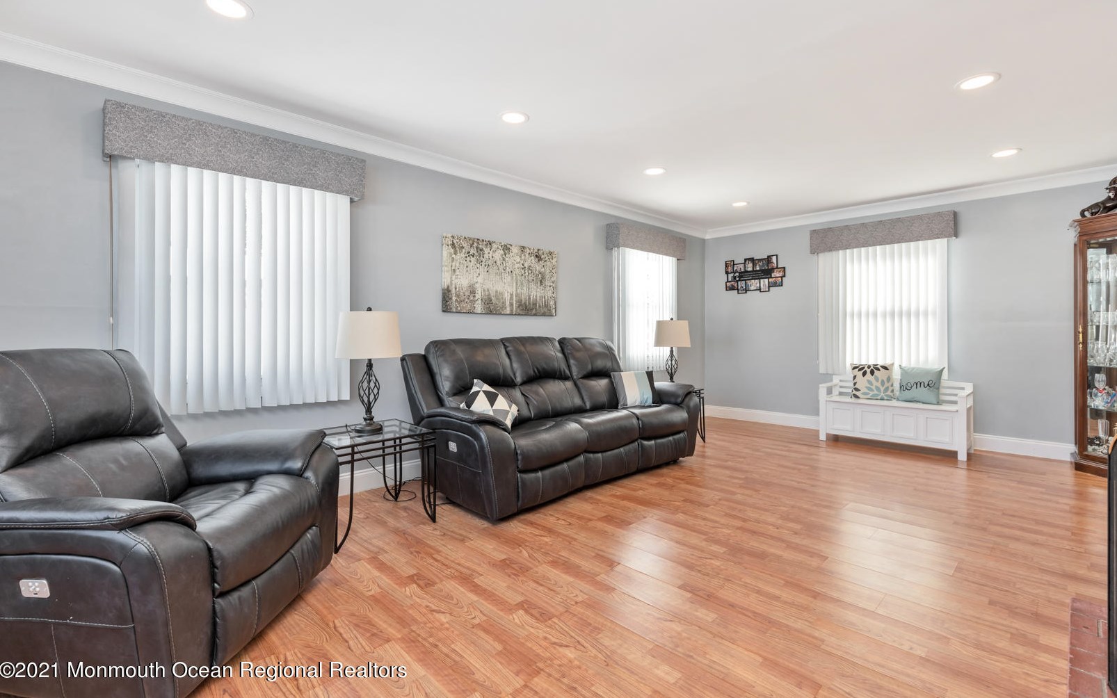 50 Bechstein Dr, Matawan, NJ 07747-2305