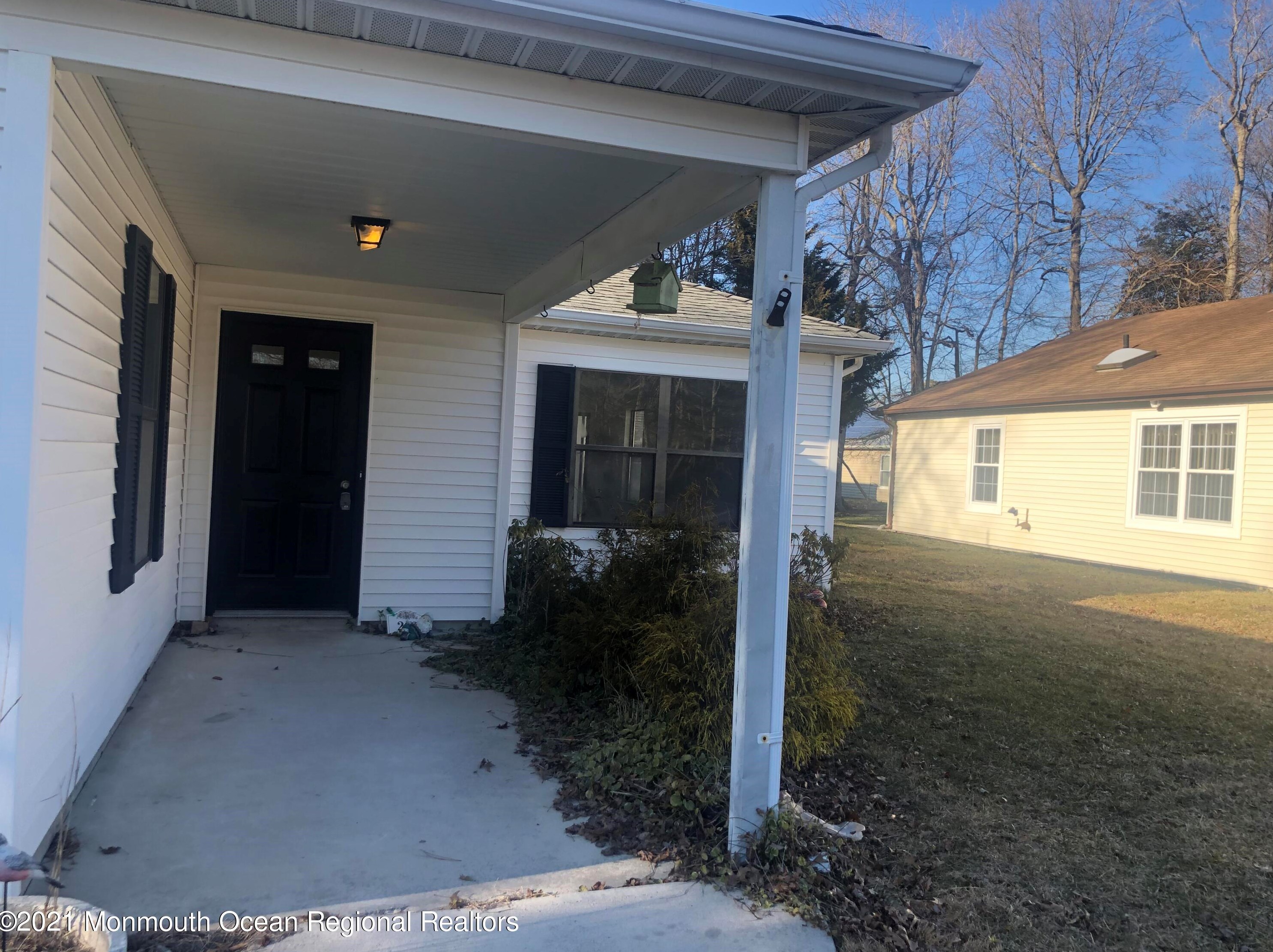262 Valley Forge Dr, Tuckerton, NJ 08087-1314
