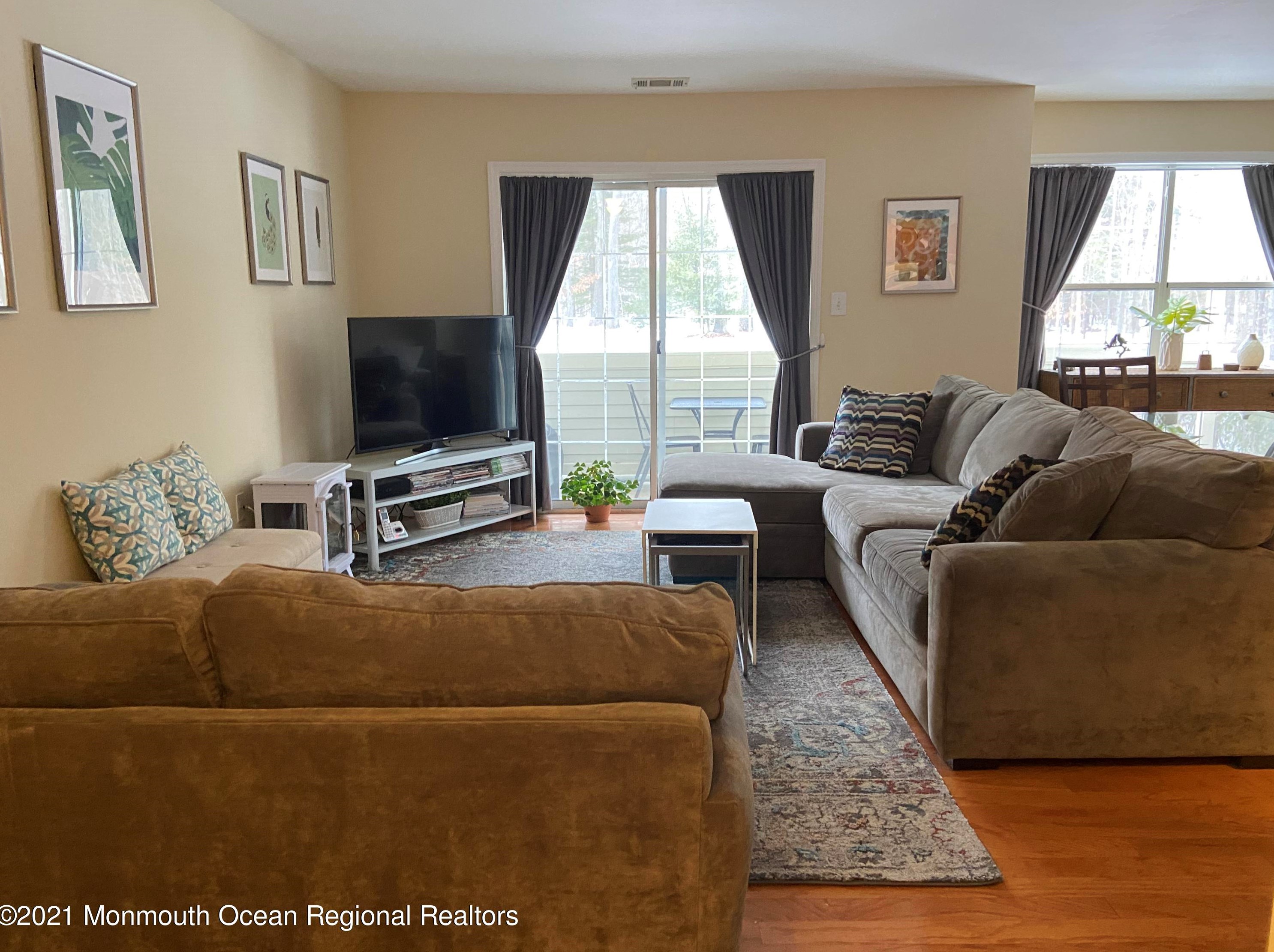 159 Pinetree Ct, Wall Township, NJ 07731-3047