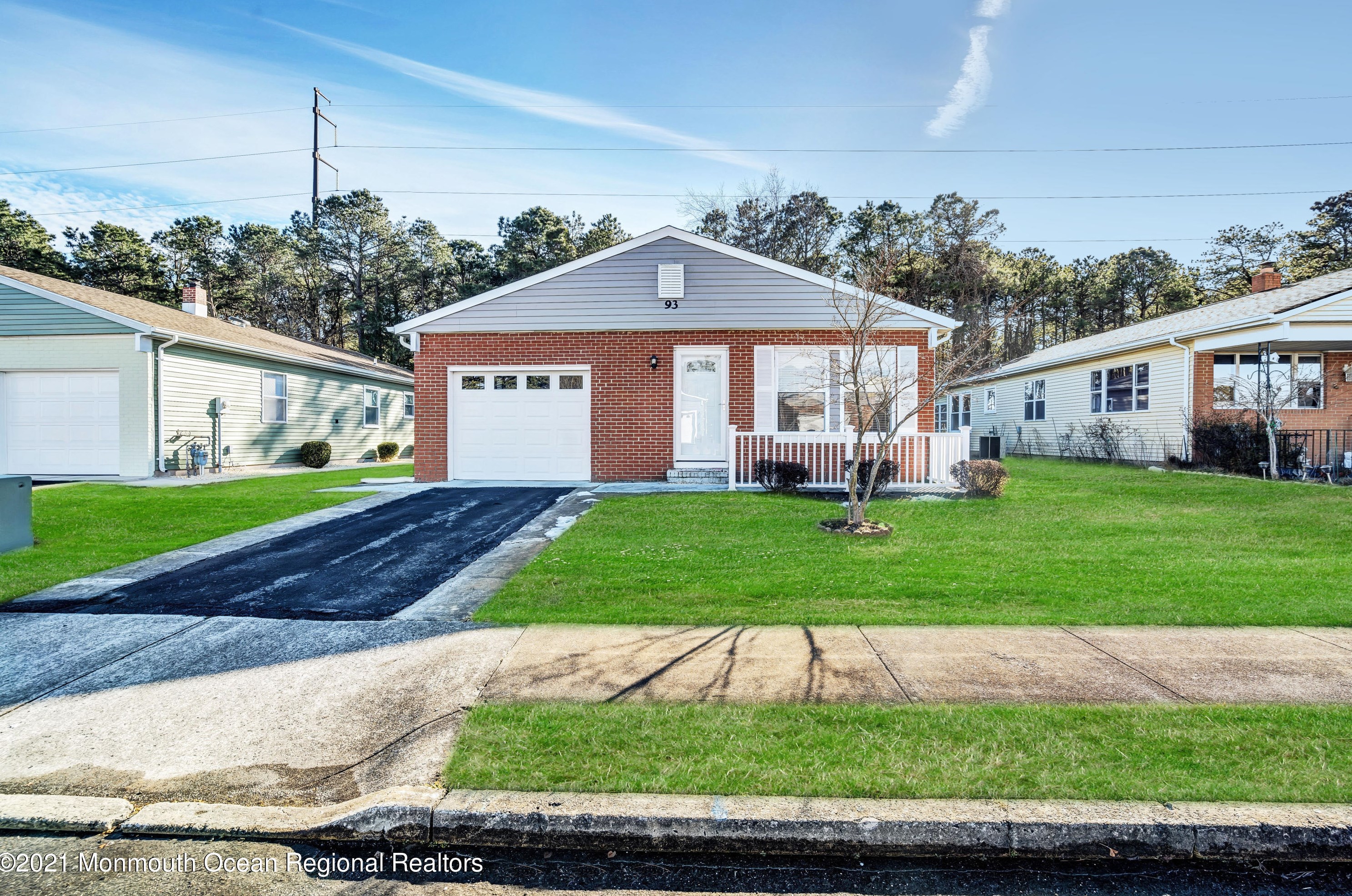 93 San Carlos St, Toms River, NJ 08757-6221