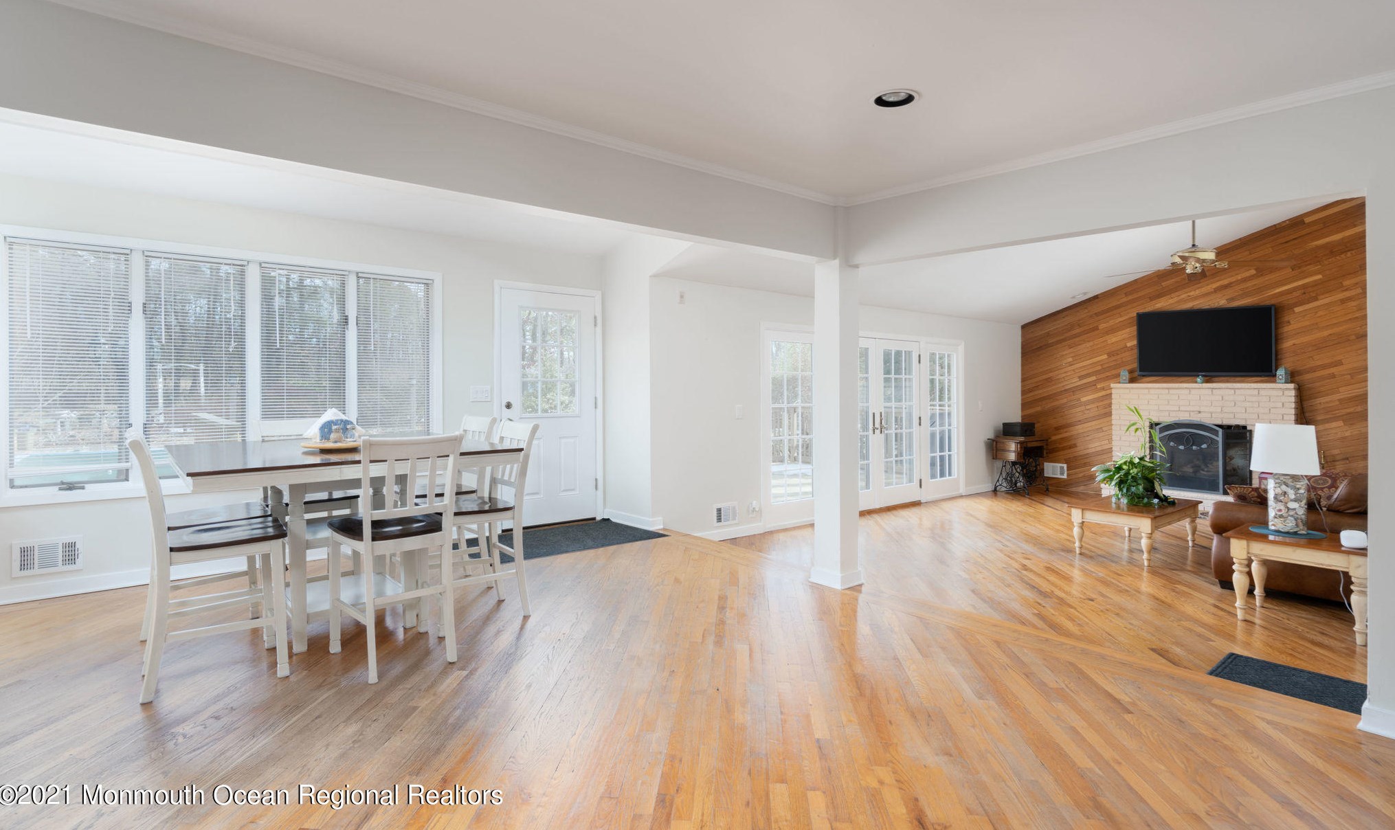 1759 Todd, Toms River NJ 08755-2128 exterior