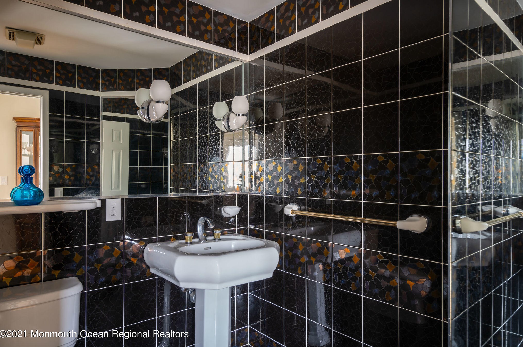 1759 Todd, Toms River NJ 08755-2128 exterior