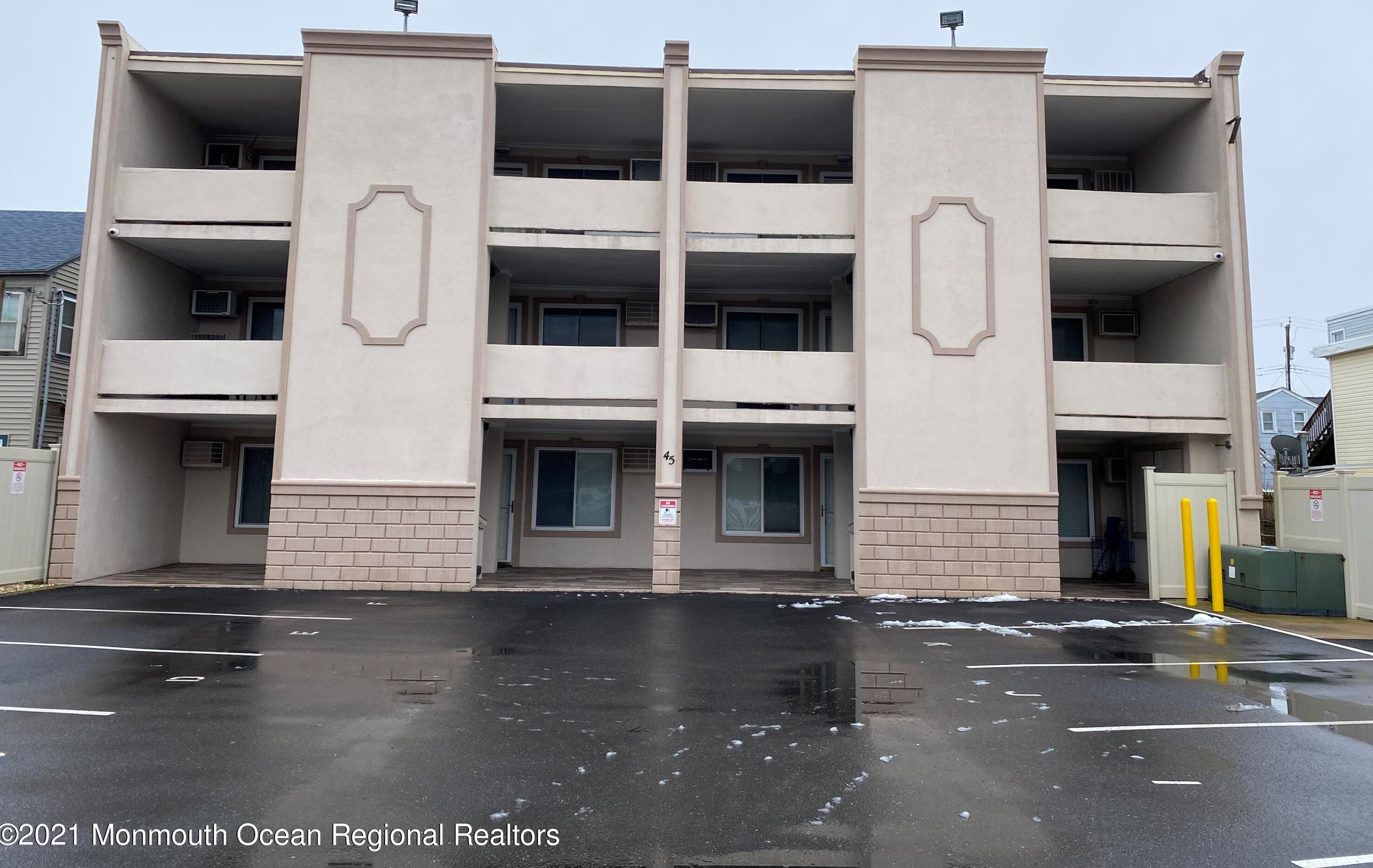 45 Sampson Ave #11, Pelican Island, NJ 08751