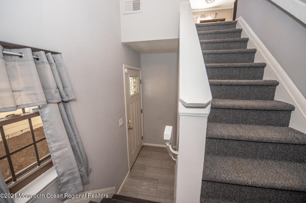 116 Azalea Cir, Jackson Twp, NJ 08527