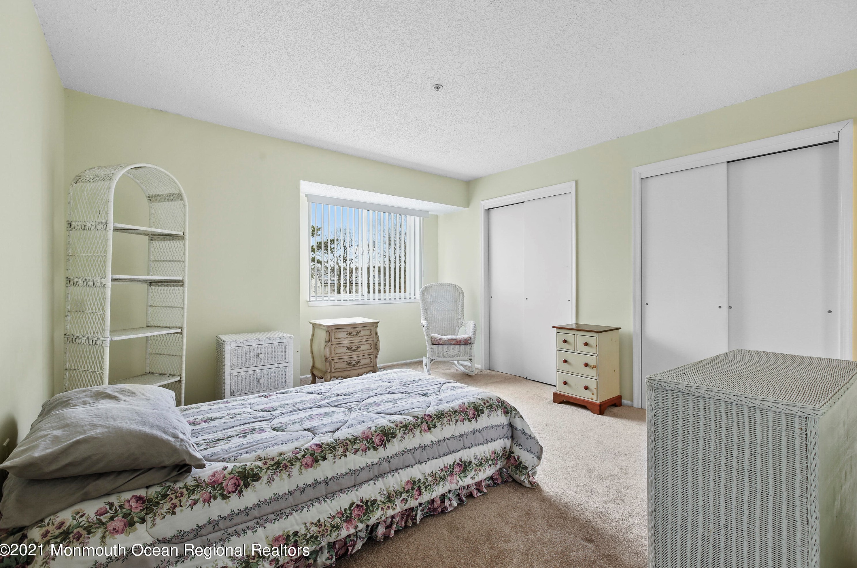 1111 Scarlet Oak Ave, Toms River NJ  08755-1062 exterior