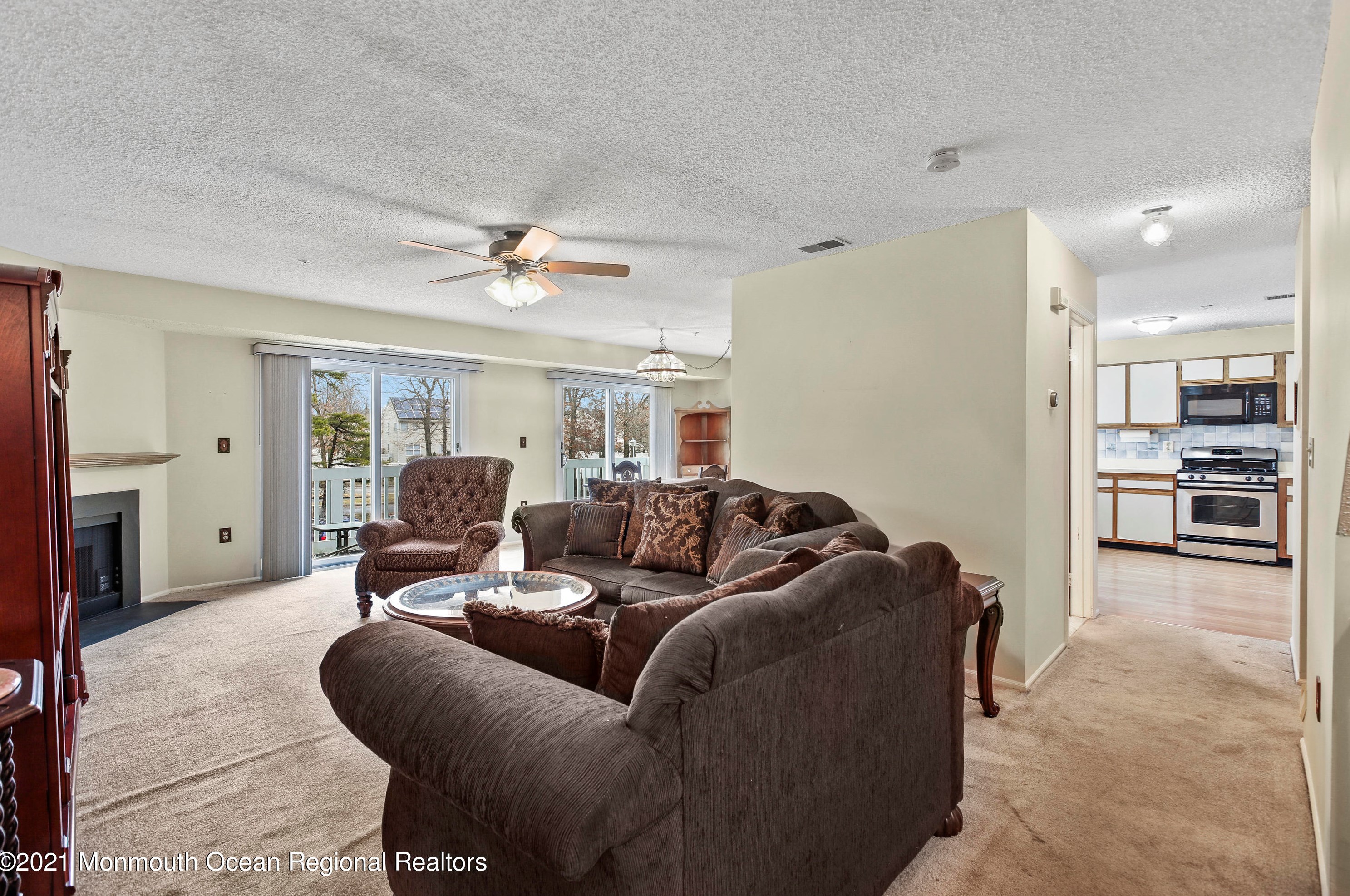 1111 Scarlet Oak Ave, Toms River, NJ 08755-1062