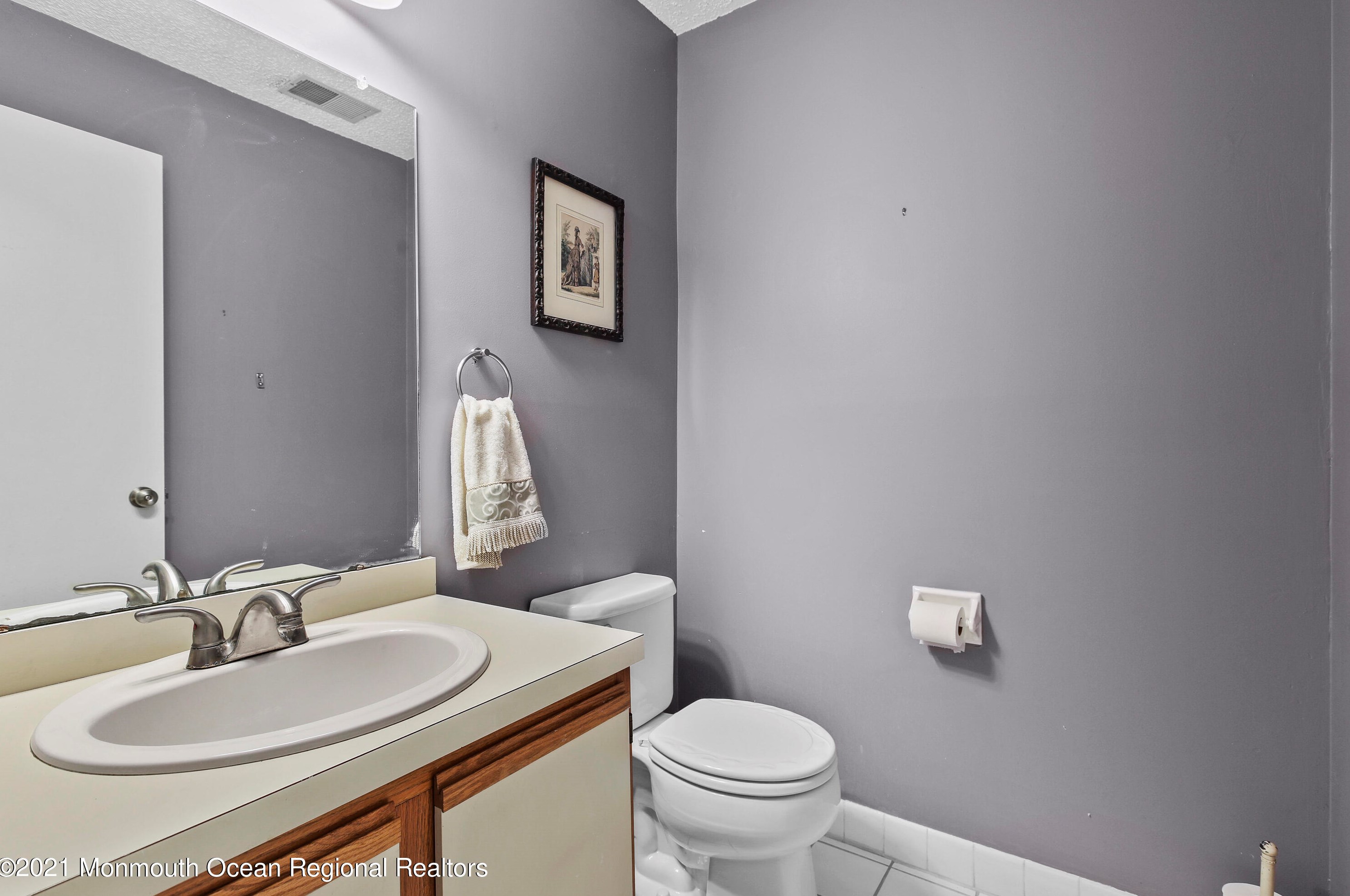 1111 Scarlet Oak Ave, Toms River NJ  08755-1062 exterior