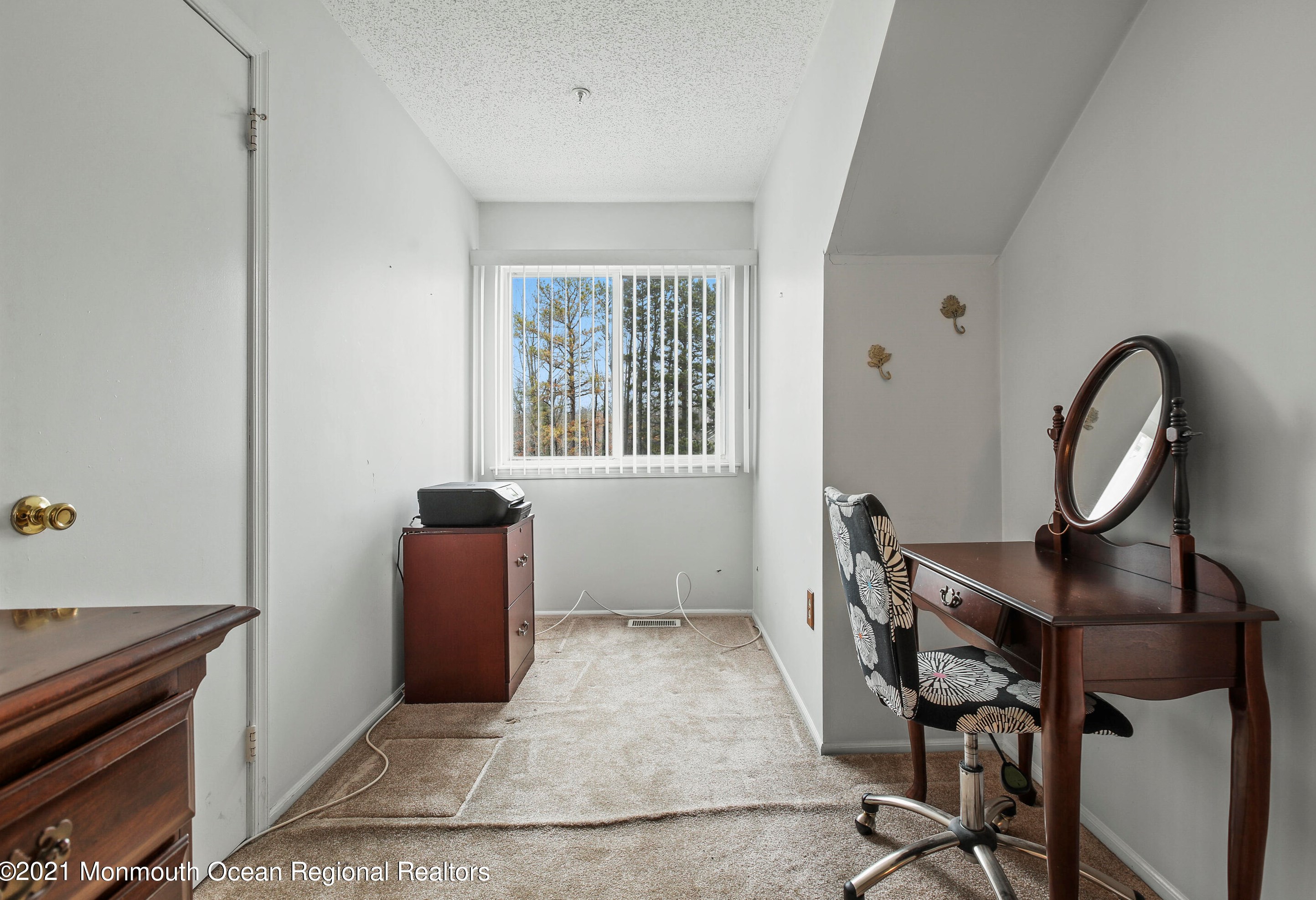 1111 Scarlet Oak Ave, Toms River NJ  08755-1062 exterior