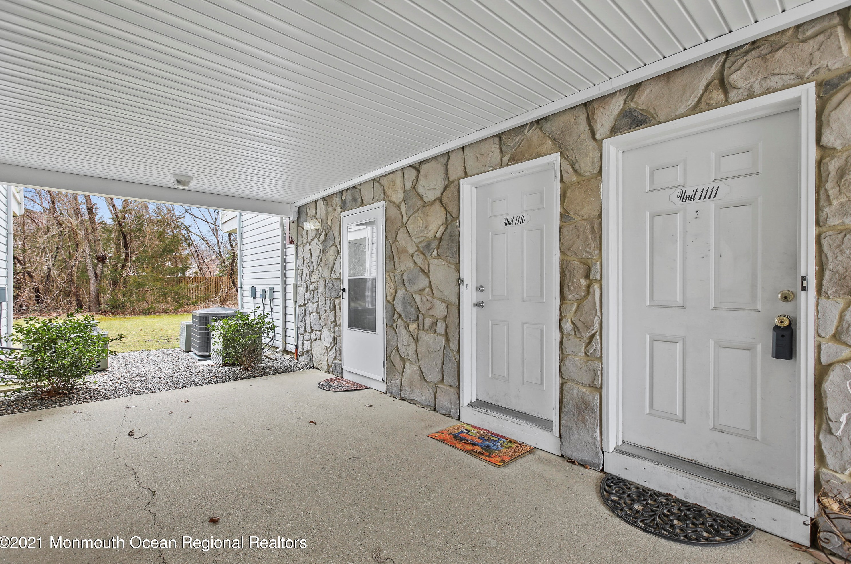 1111 Scarlet Oak Ave, Toms River NJ  08755-1062 exterior