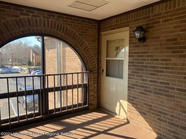 1011 Wellington Pl, Matawan, NJ 07747-1930
