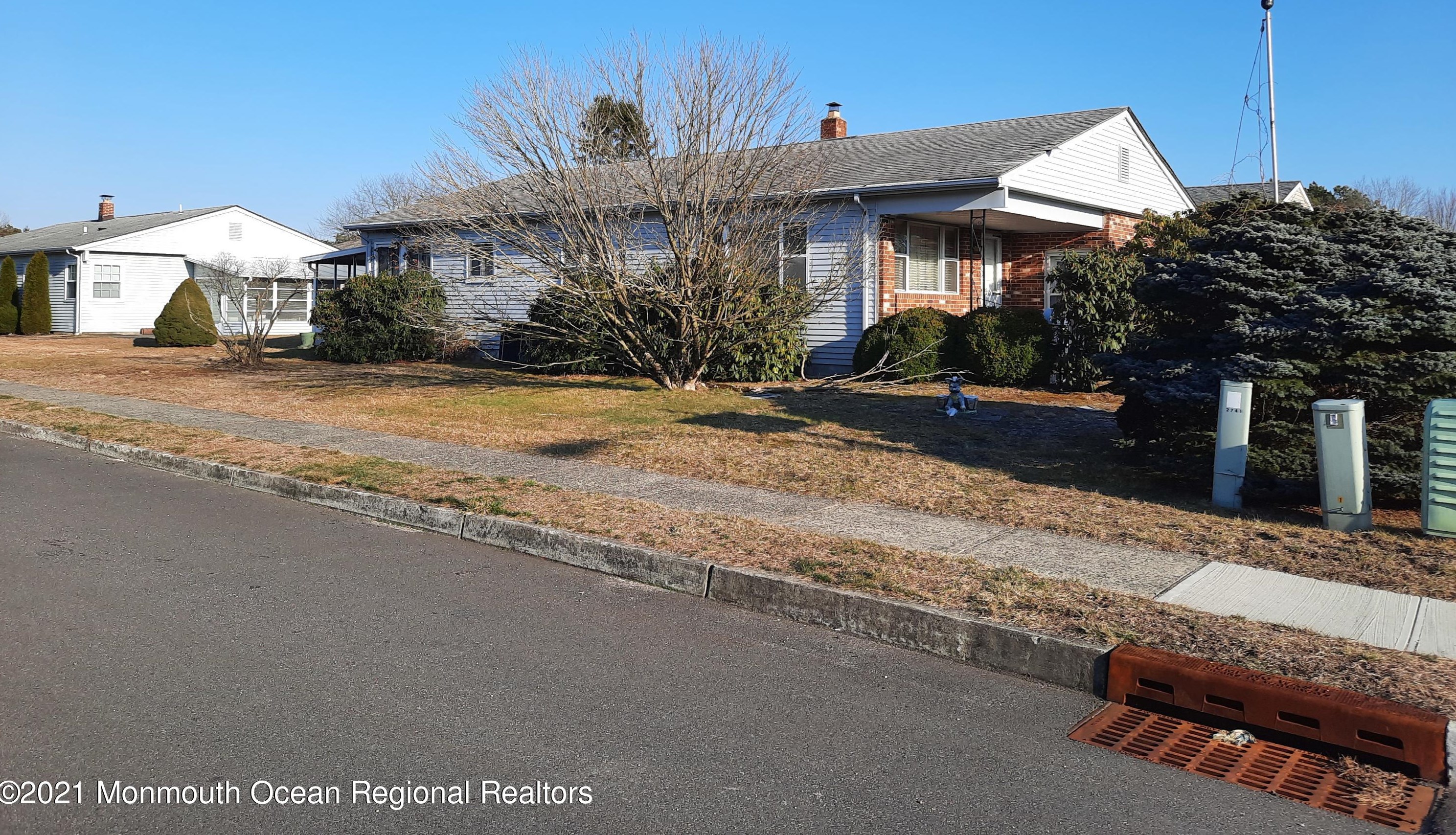 1 Wakan Ct, Toms River, NJ 08757-6245