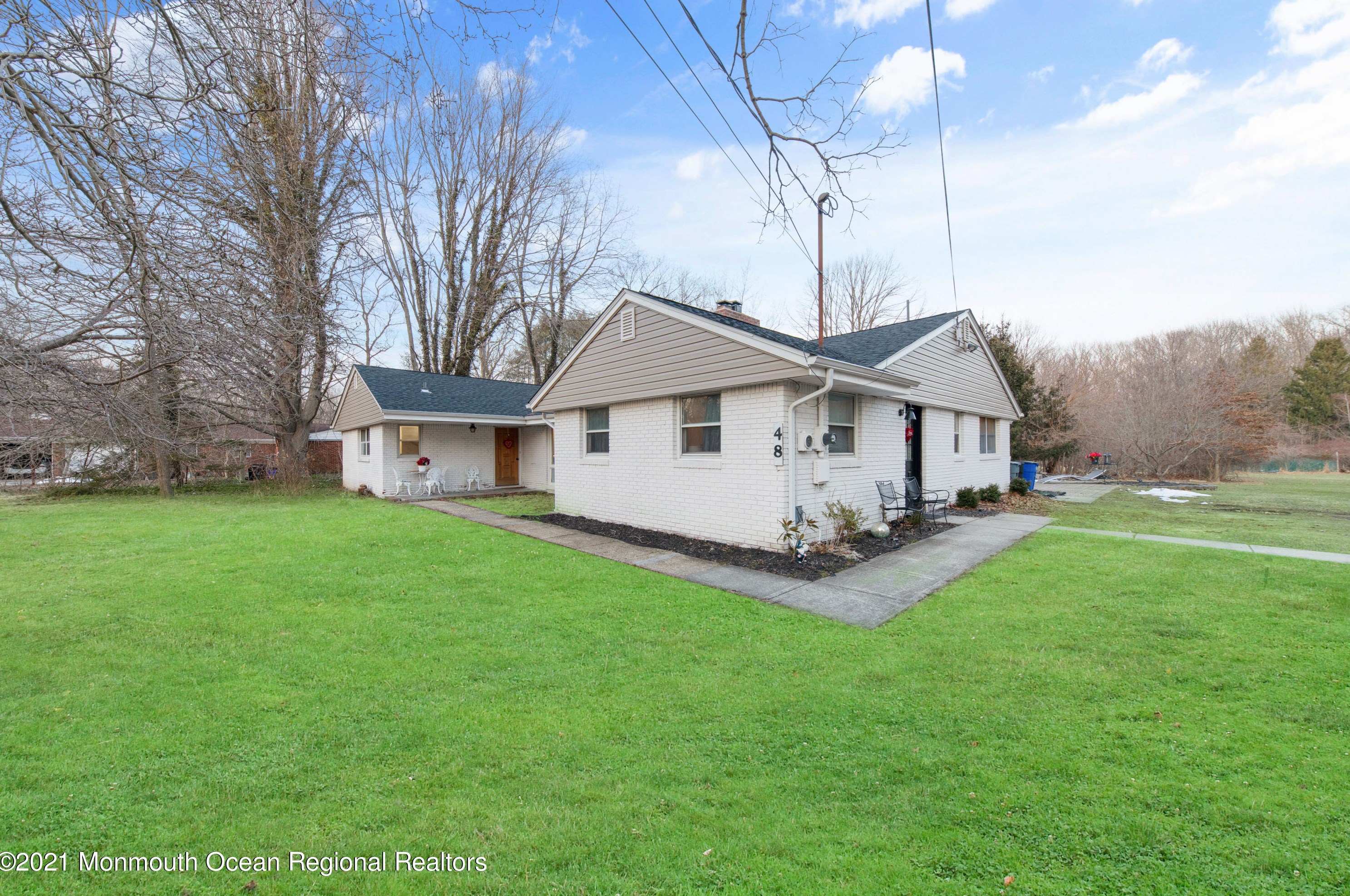 48 Daum Rd, Millstone Township, NJ 07726-4107