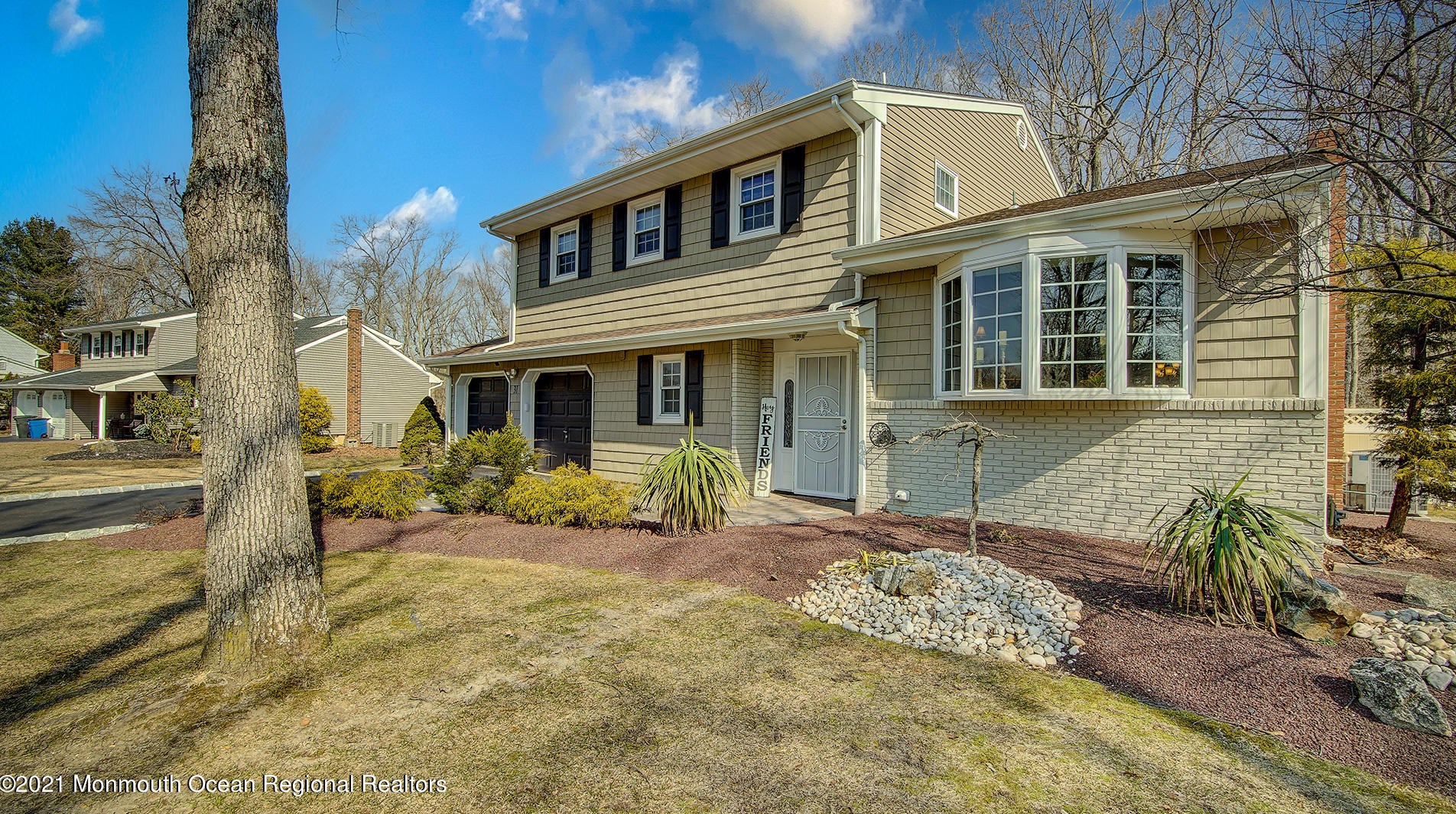 31 Gettysburg Dr, Millstone Township, NJ 07726-1703