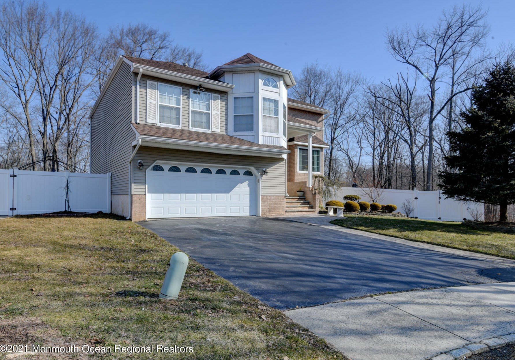 134 Winston Dr, Matawan, NJ 07747-9720