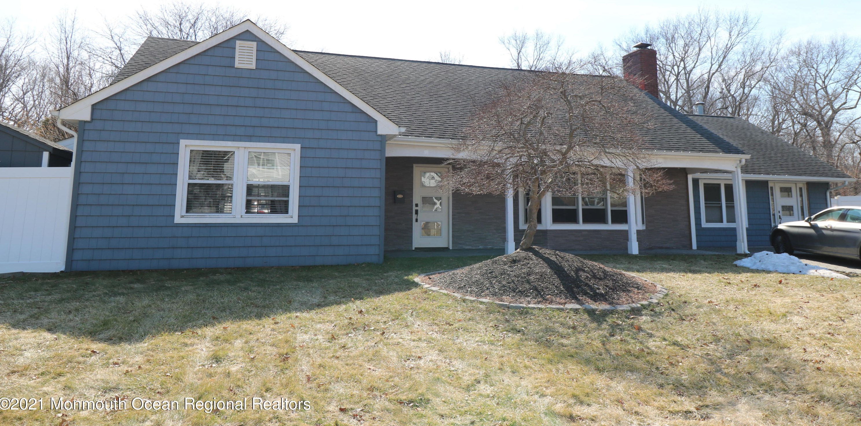 68 Cypress Ln, Matawan, NJ 07747-2257