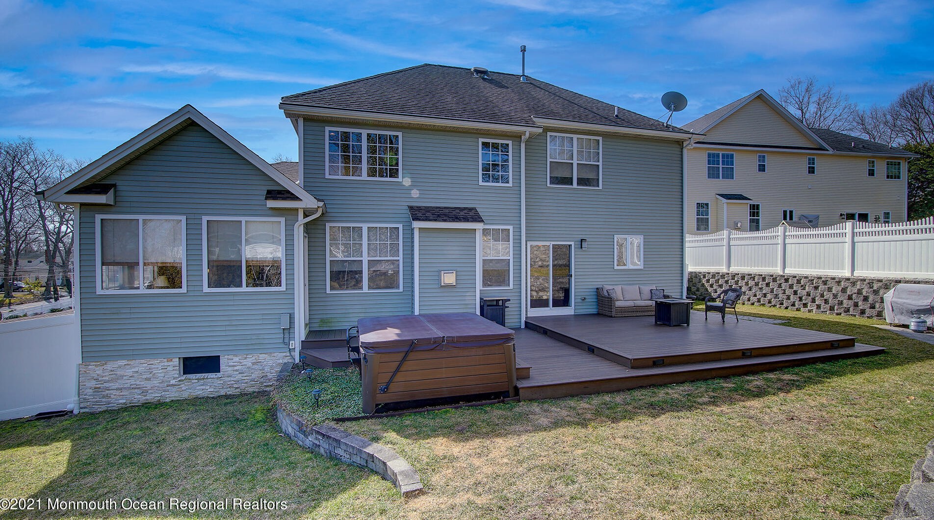 1202 Ivy Rd, Wall Township, NJ 08736-2310
