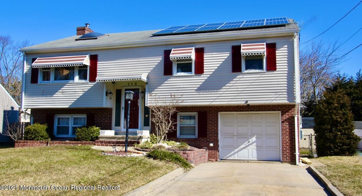 115 Milford Rd, Wall Township, NJ 07753-5859
