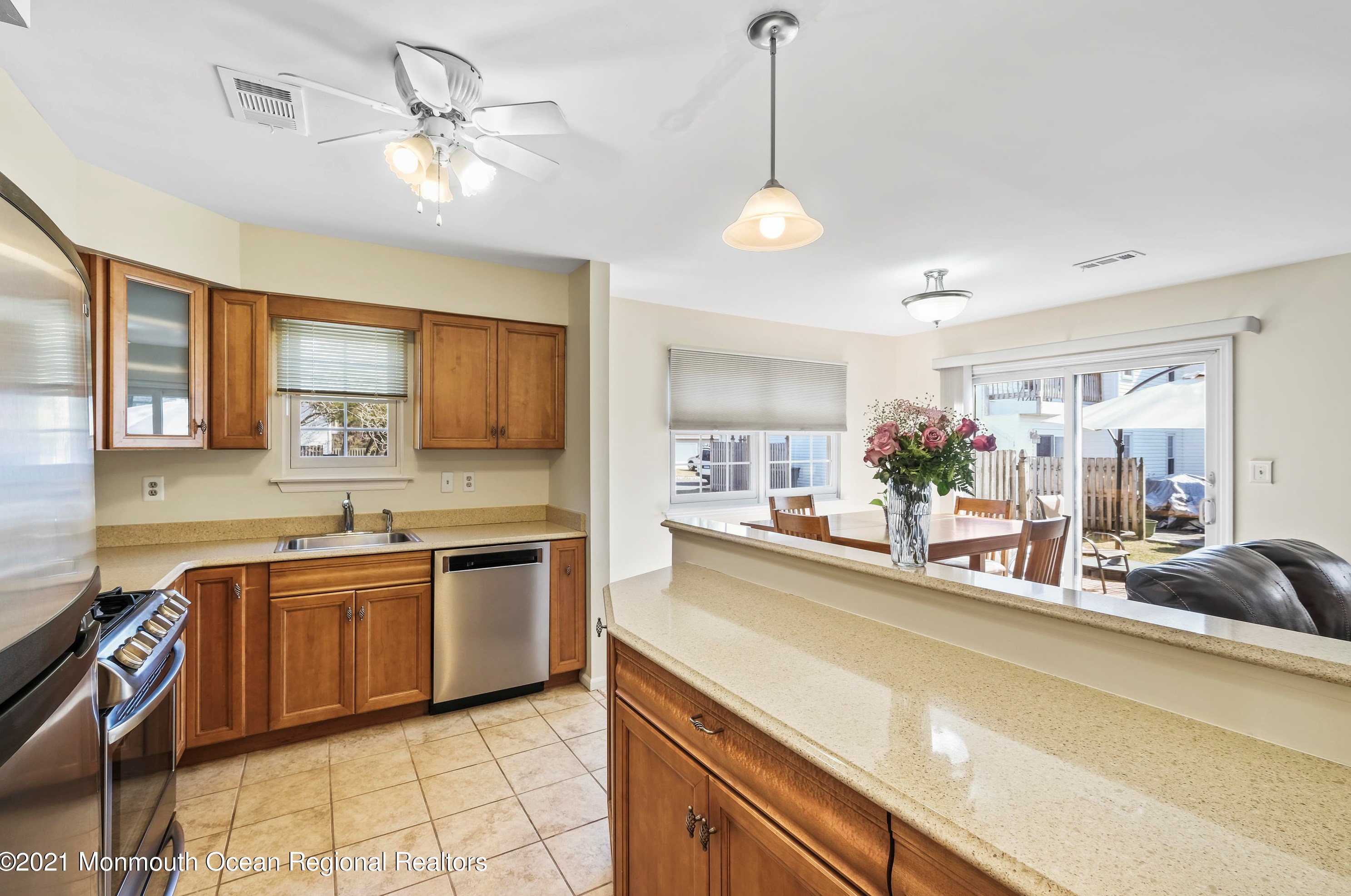 36 Pointe Cir, Wall Township, NJ 07753-7939