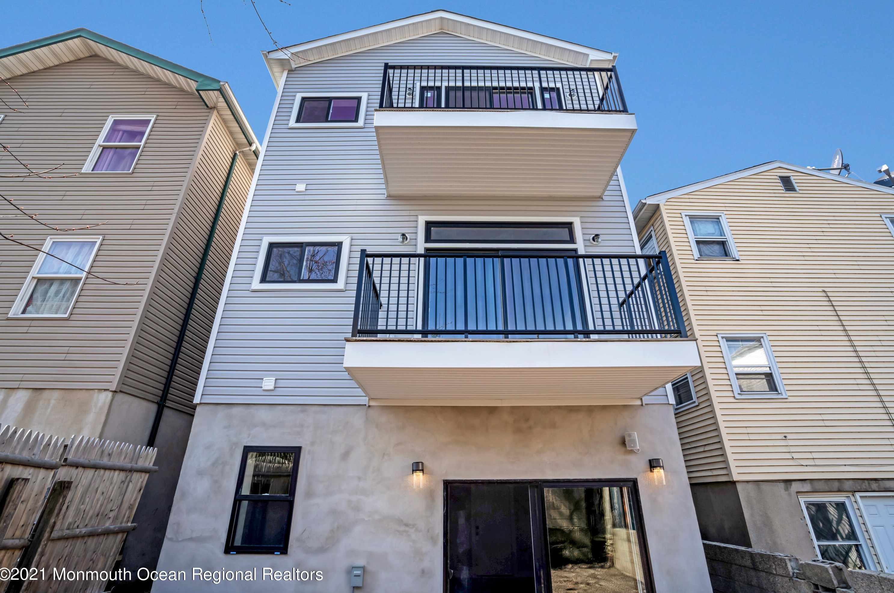18 Bryant Ave, Jersey City, NJ 07306