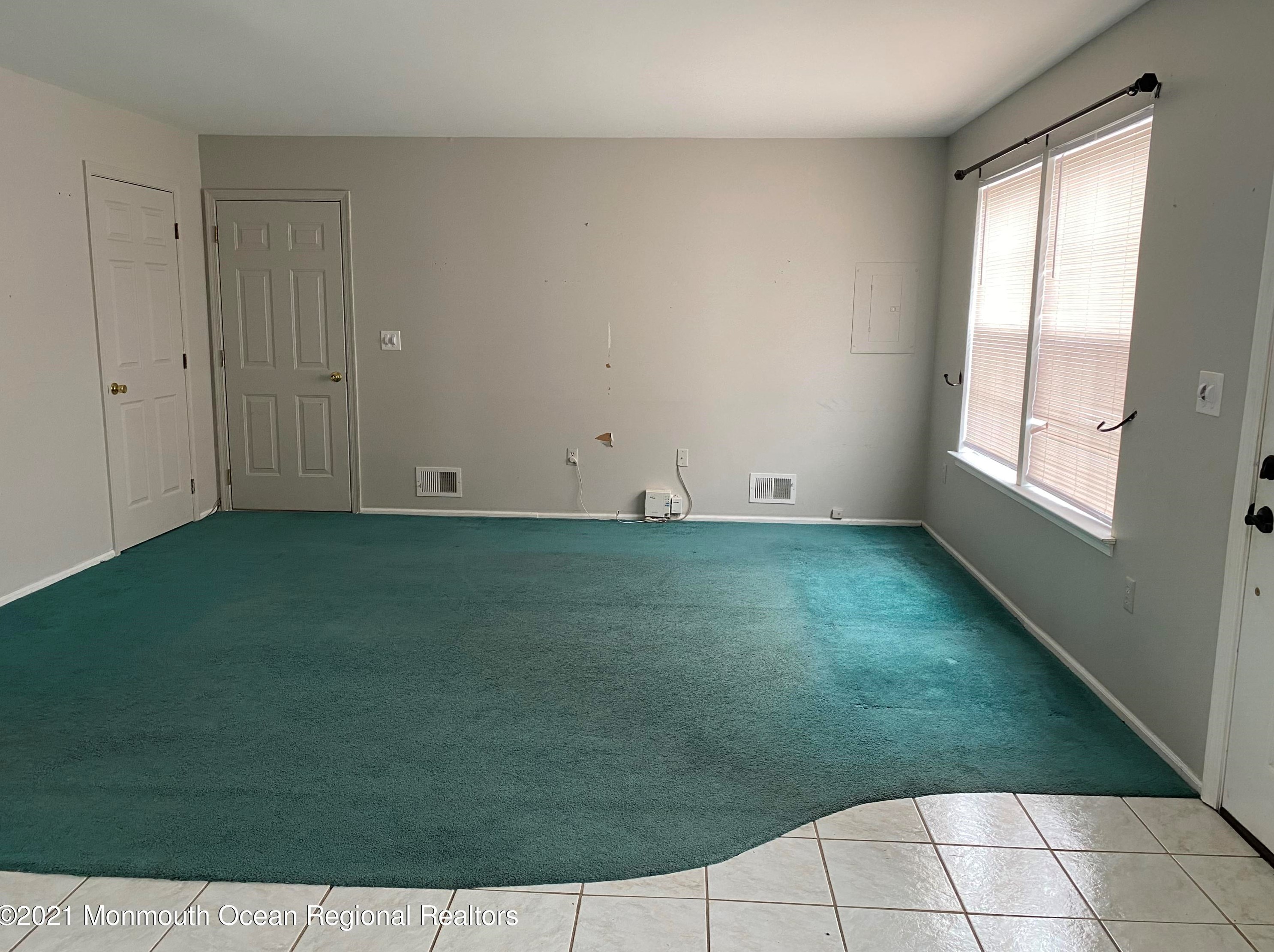 52 Beacon Blvd, Ideal Beach, NJ 07734