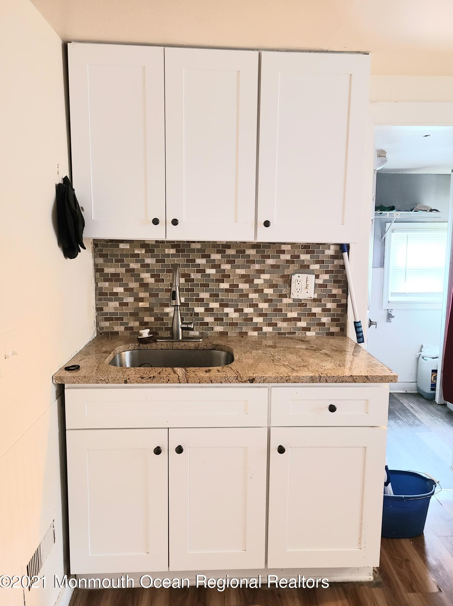 1023 Sewall Ave, Tinton Falls, NJ 07712