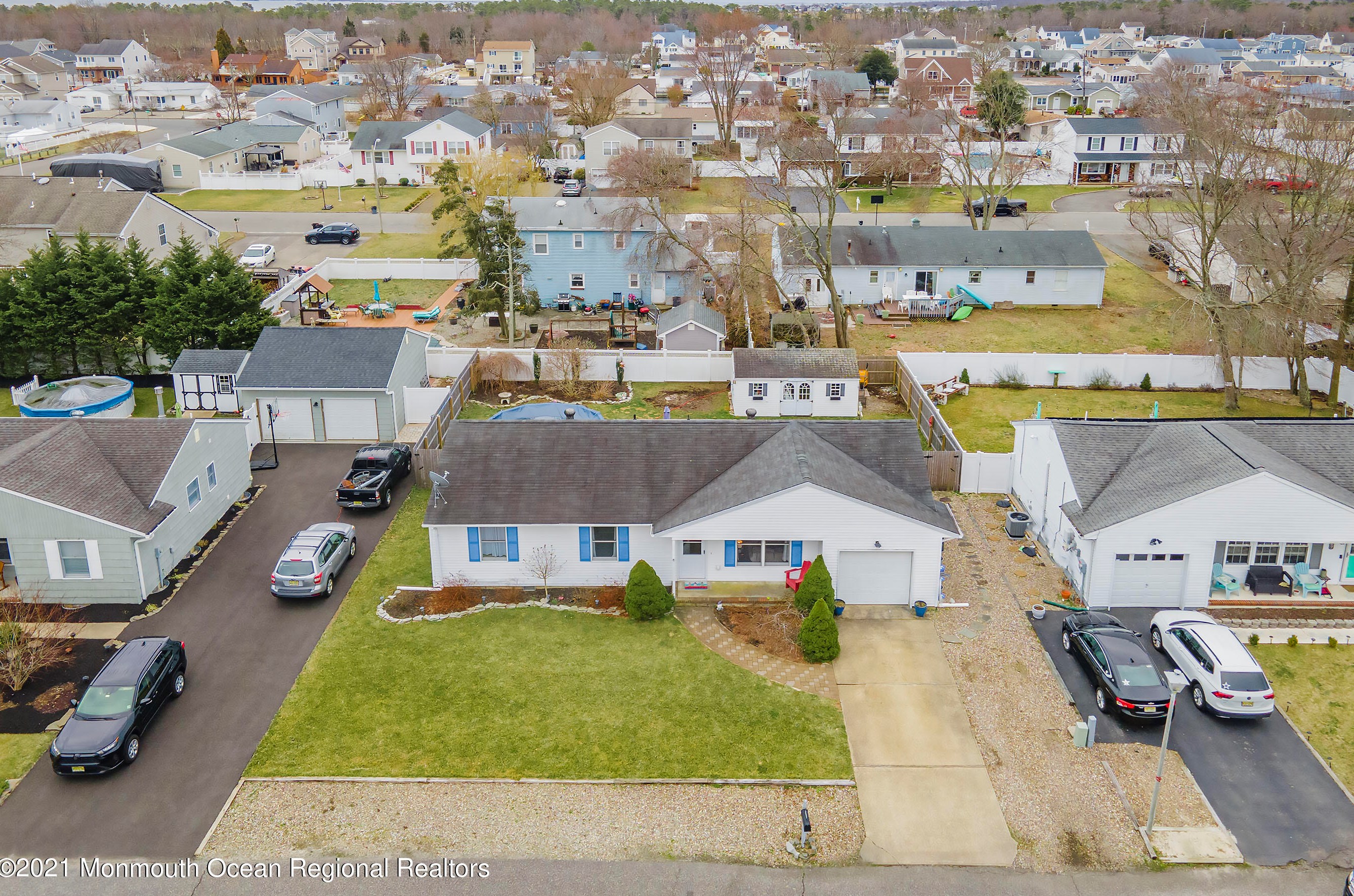 709 Hazelton Ave, Lacey Township, NJ 08734