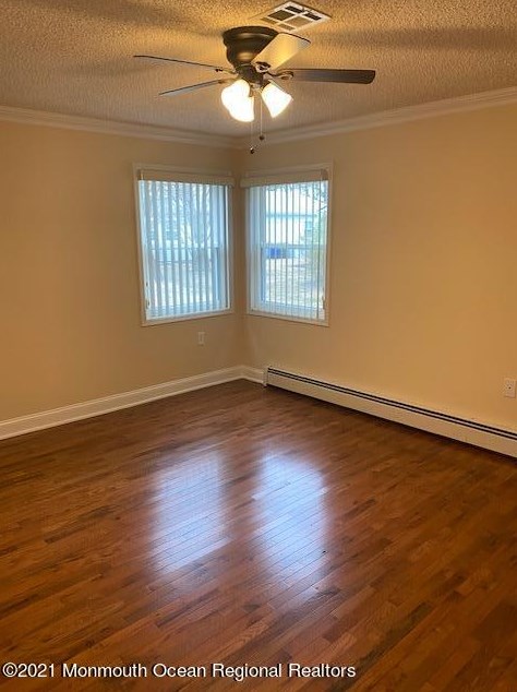 11 Yucatan Way, Toms River, NJ 08757