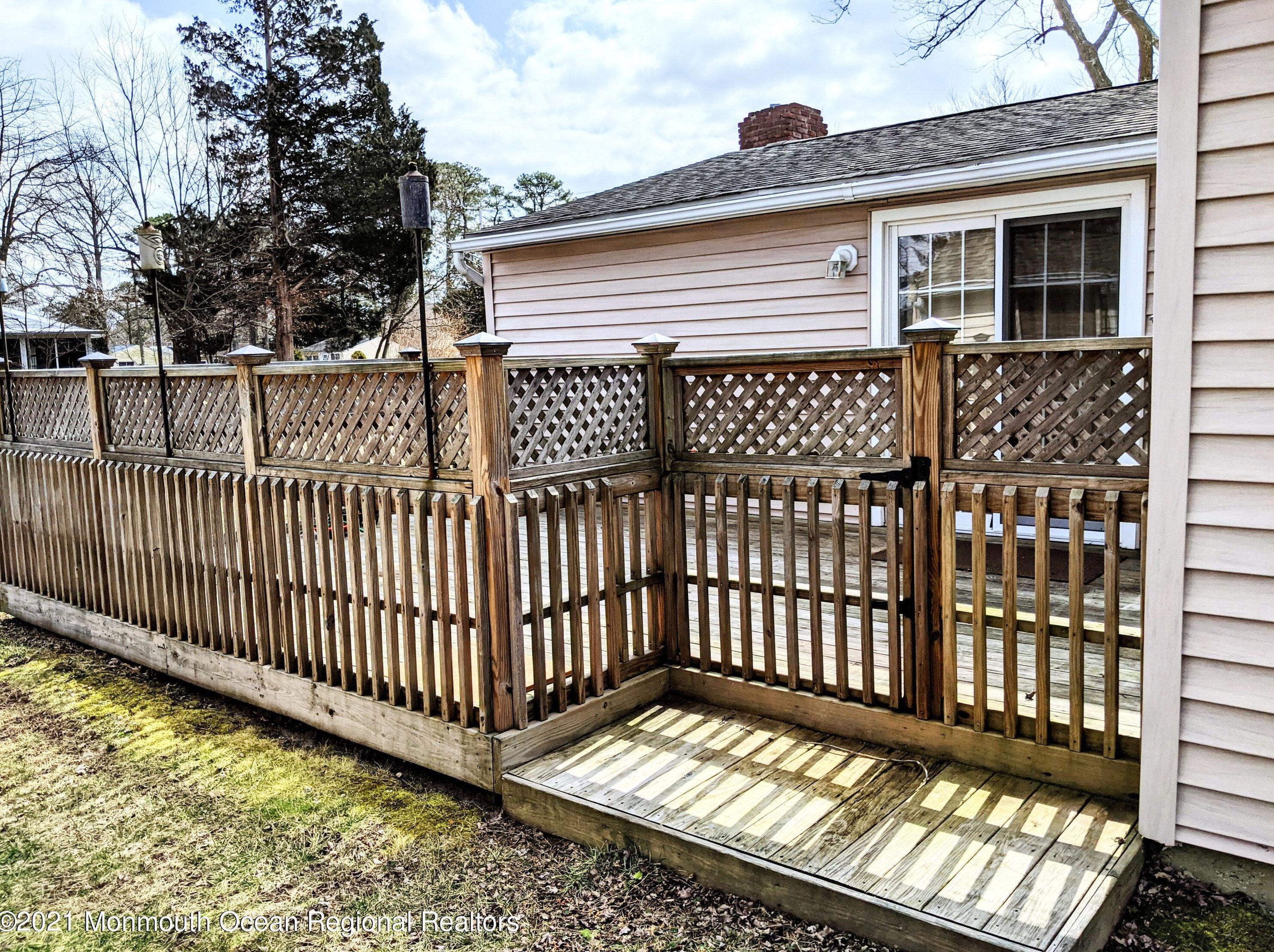 304 Beach Blvd, Lacey, NJ 08731