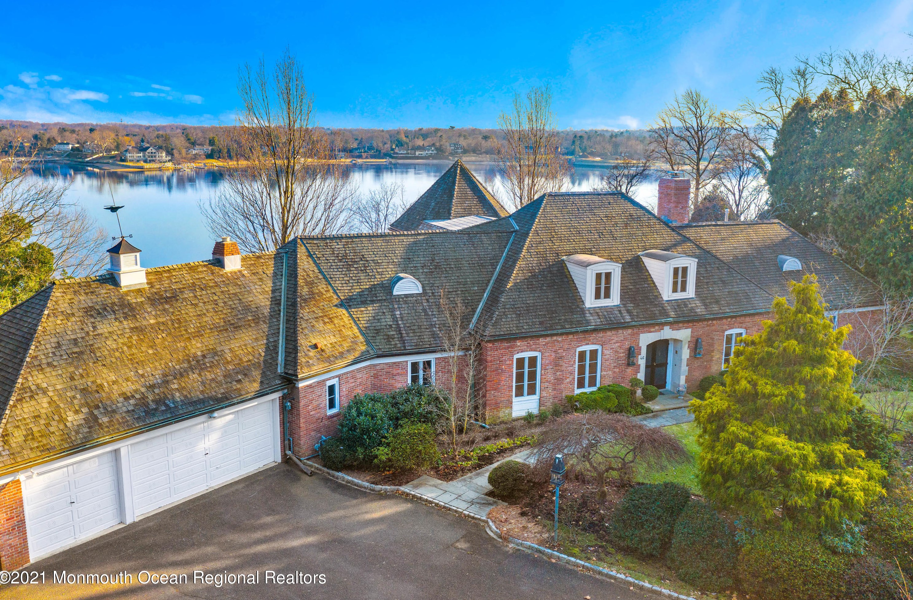 46 Northover Pl, Tinton Falls, NJ 07701