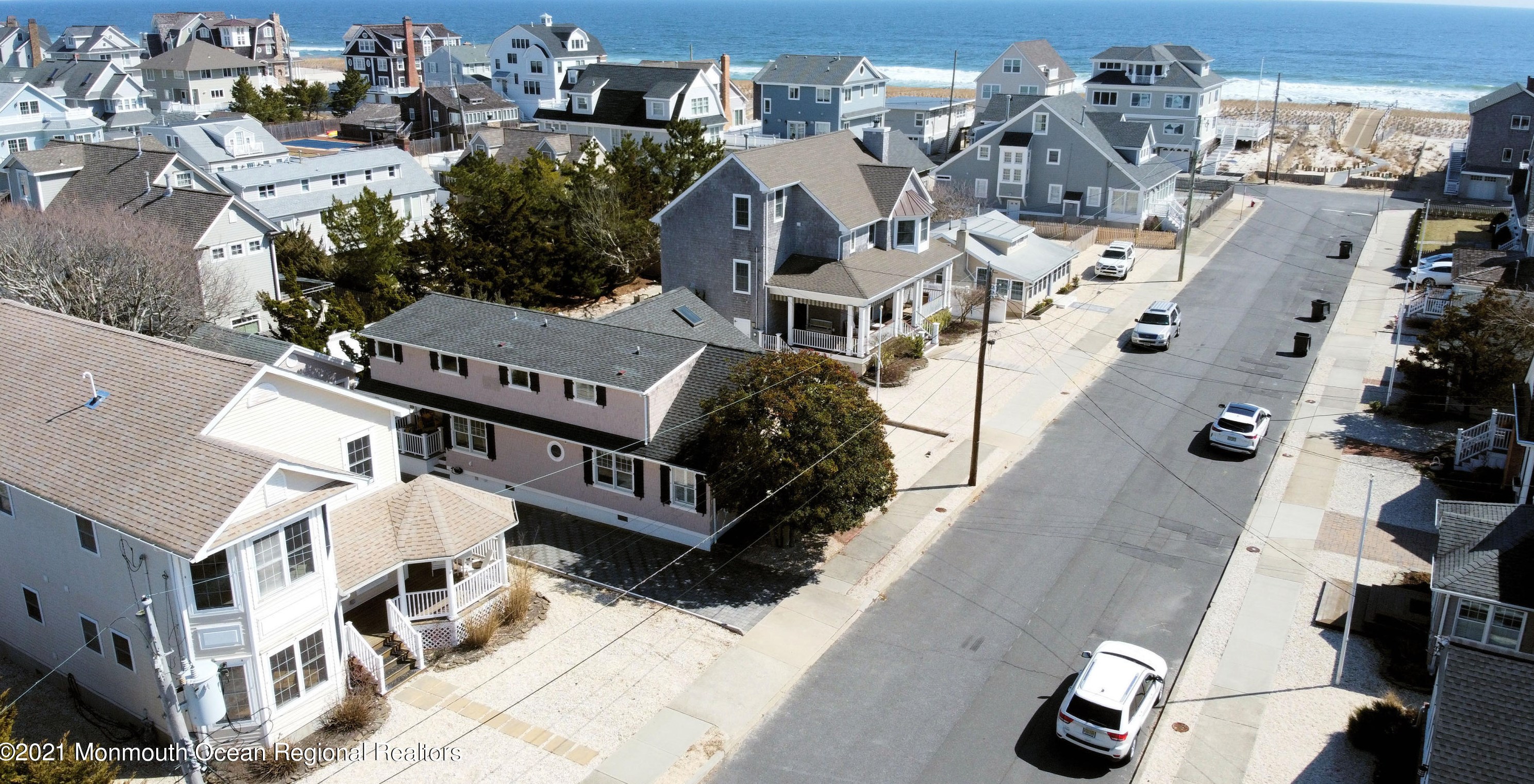115 6th Ave, Normandy Beach, NJ 08739