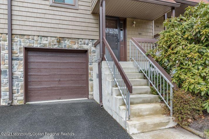 505 Alpine Trl, Wall Township, NJ 07753-4453