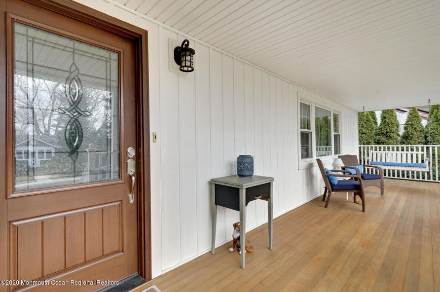 88 Lincoln Ave E, Atlantic Highlands, NJ 07716