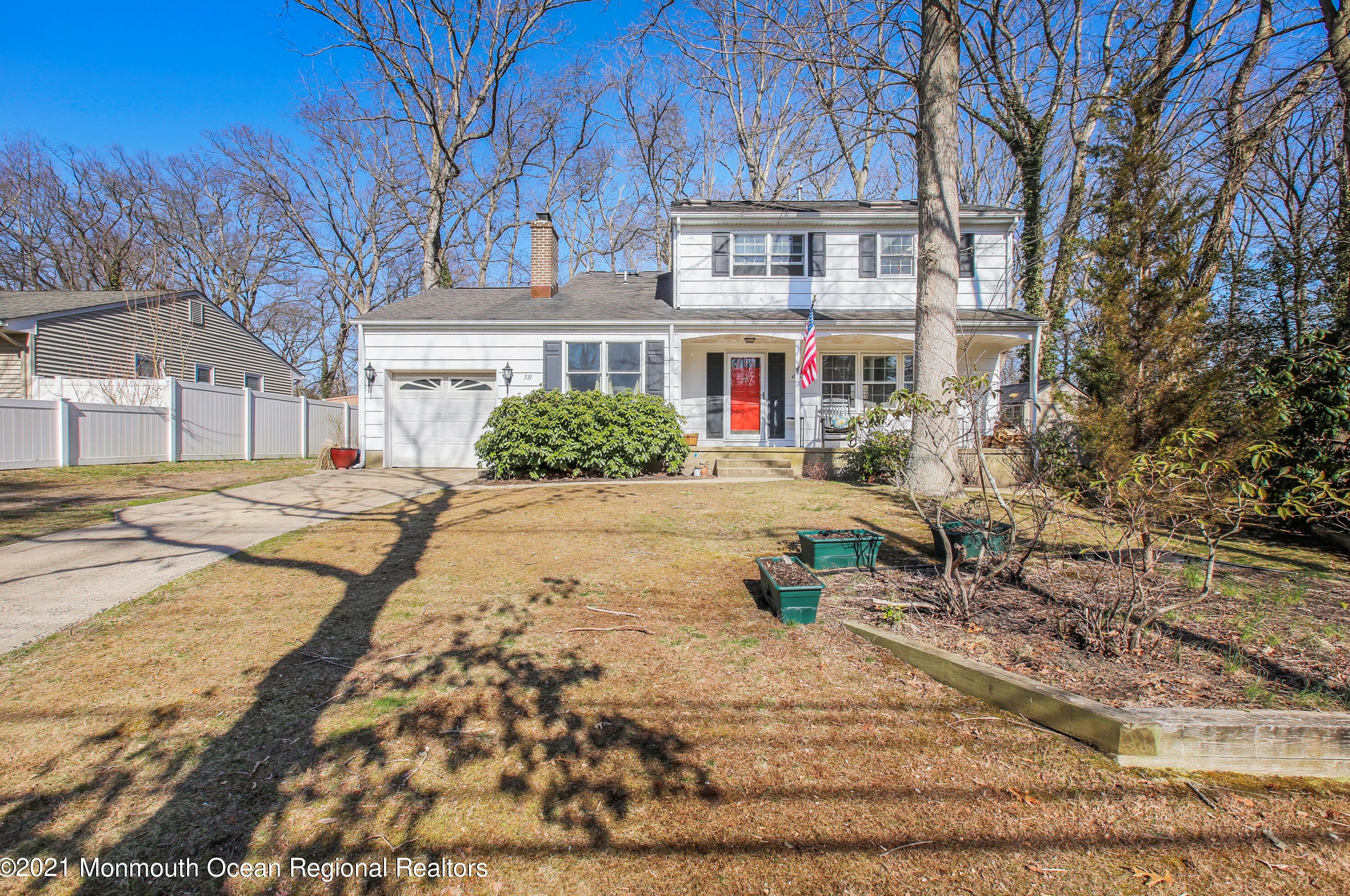511 Riverside Dr, Wall Township, NJ 07753-5321