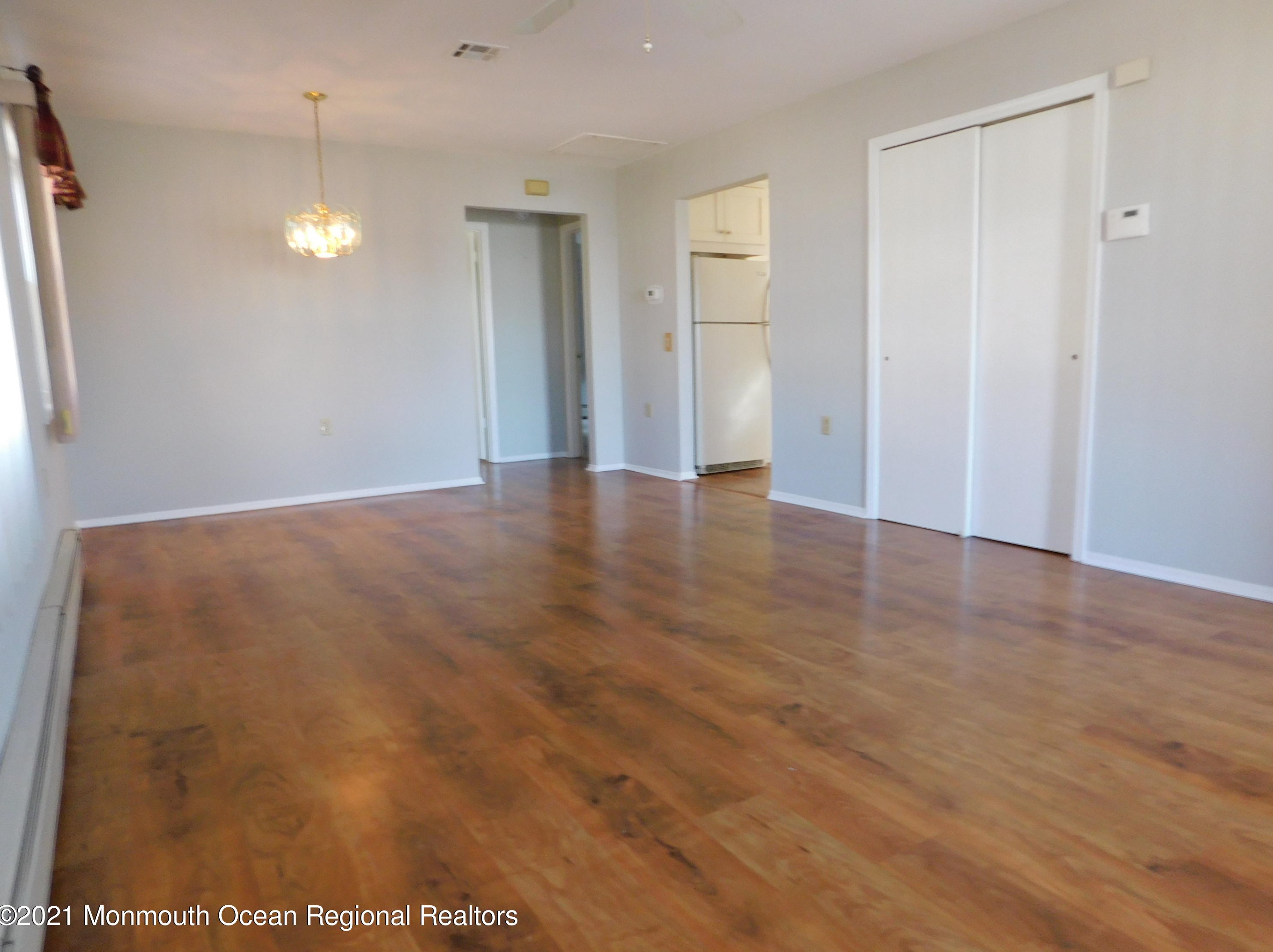 23 Woodstock Dr, Toms River, NJ 08757-6526