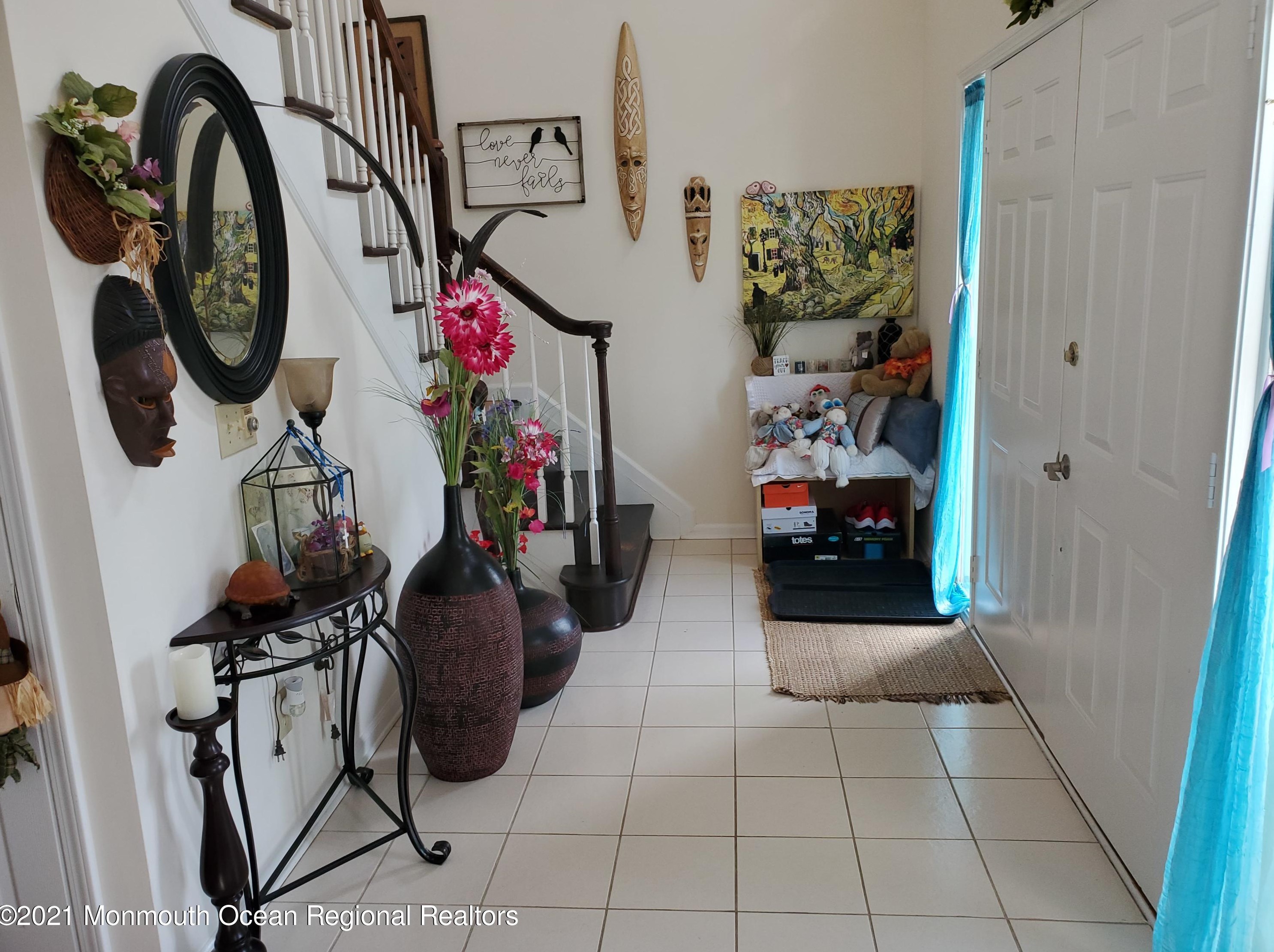7 Thousand Oaks Ter, Wall Township, NJ 07731-3608