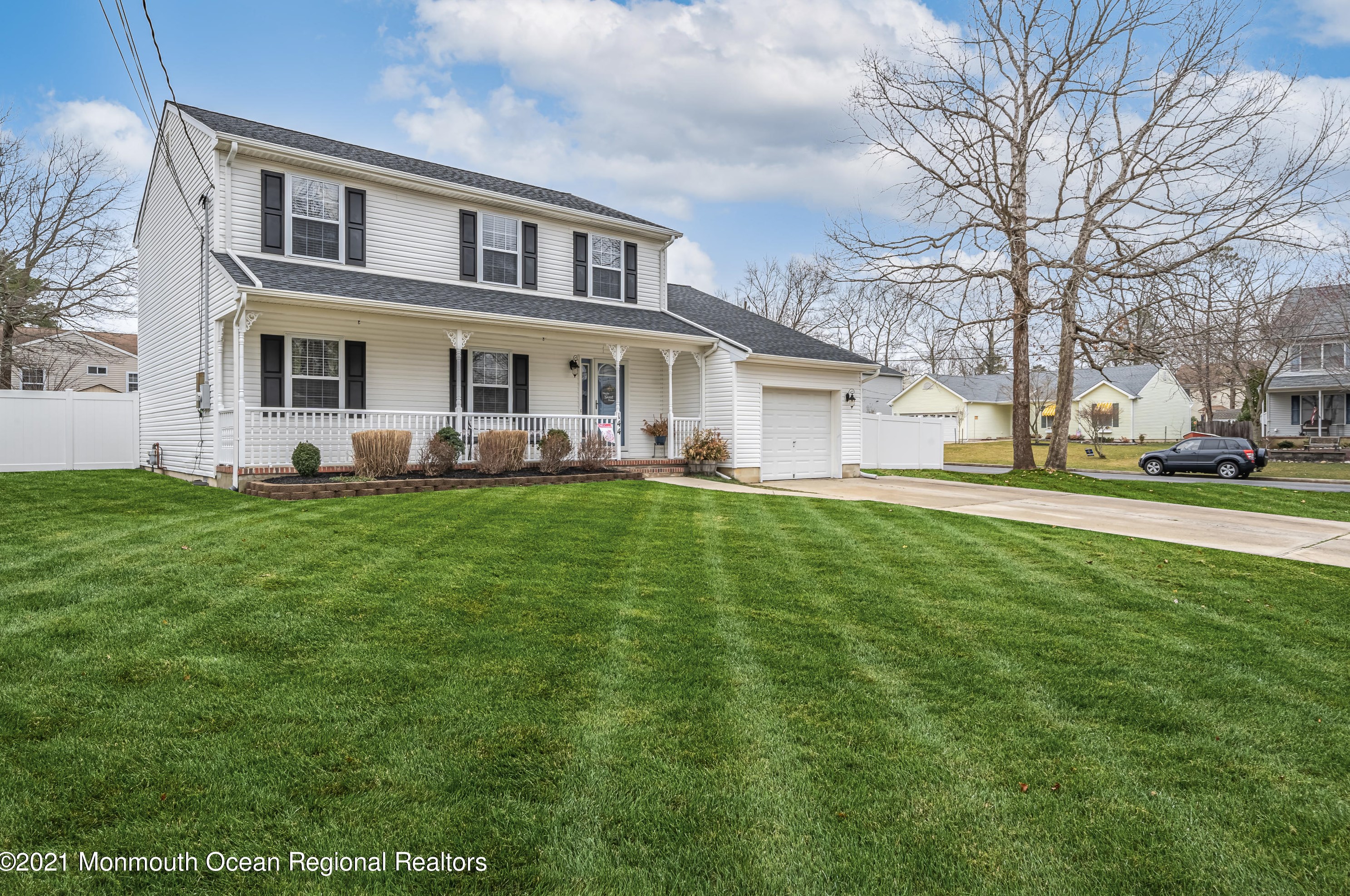 144 Gangway Ln, Stafford Township, NJ 08050