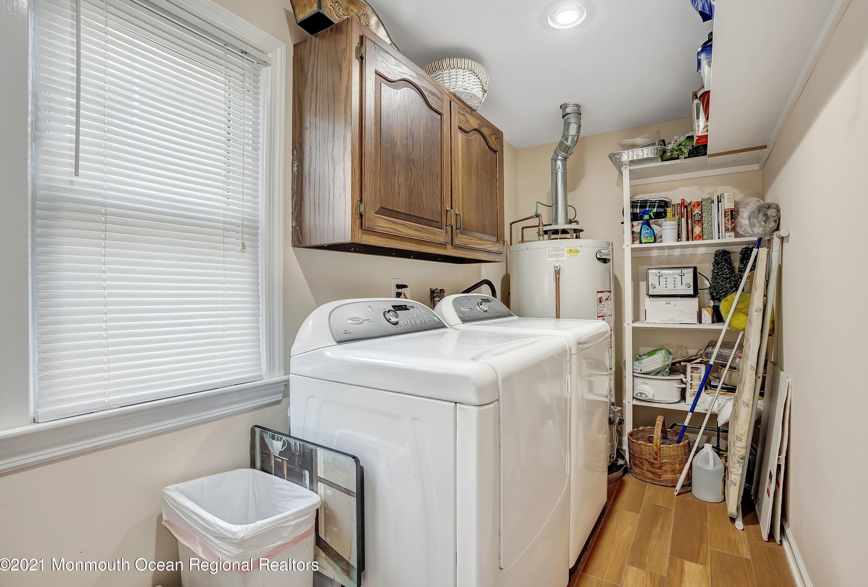 118 Beverly Way, Wall Township NJ  07753-5709 exterior