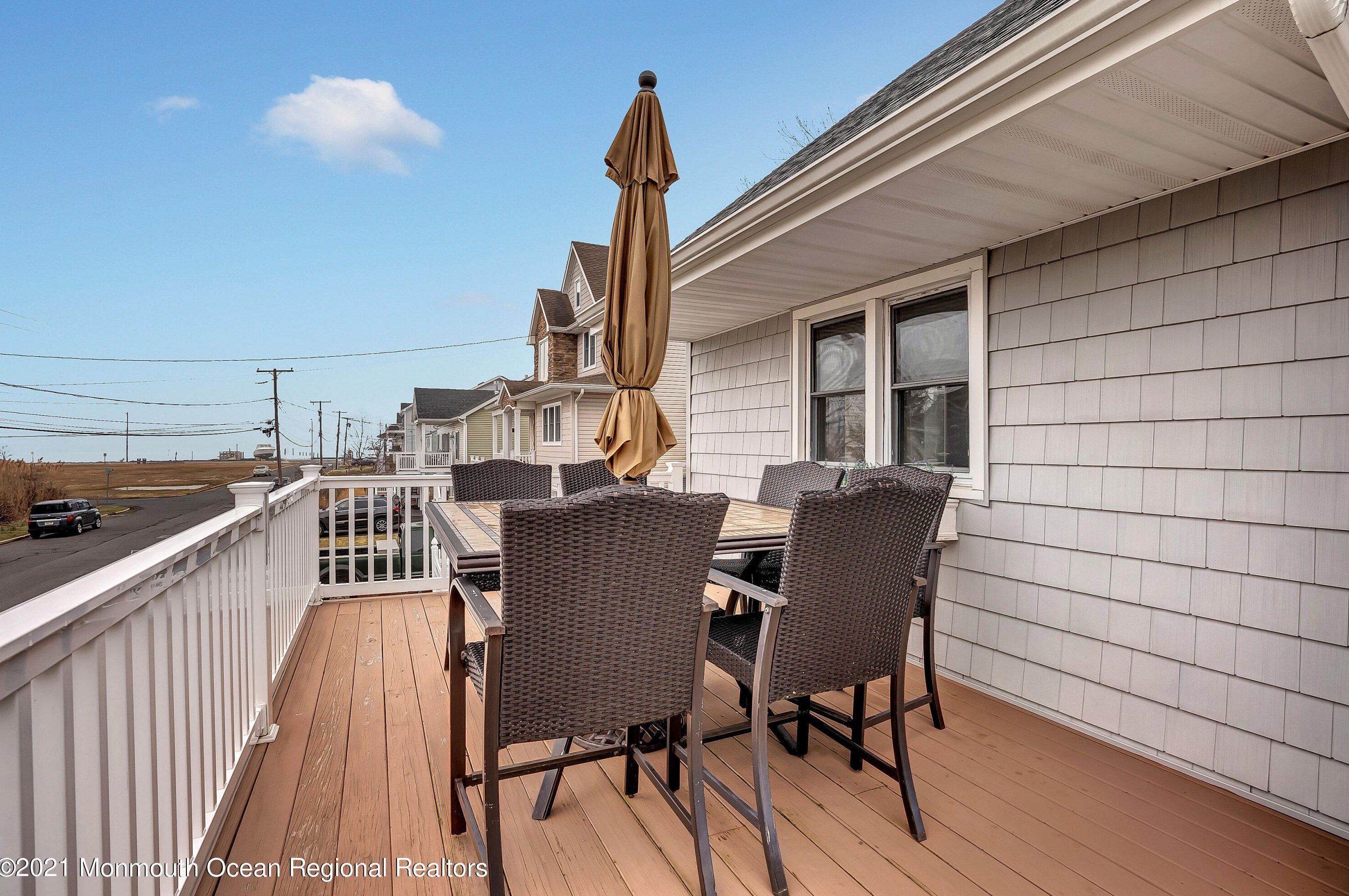 118 Beverly Way, Wall Township NJ  07753-5709 exterior