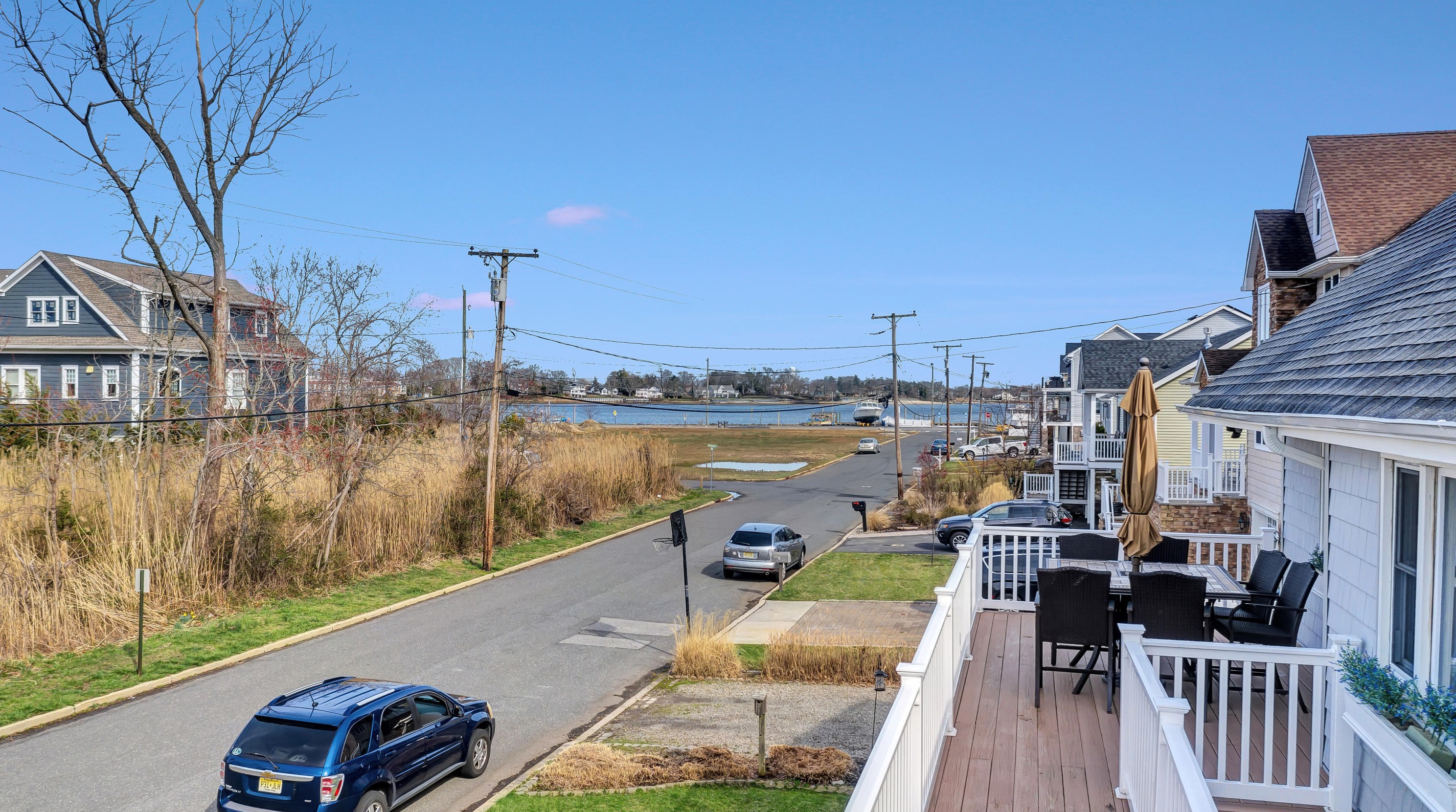 118 Beverly Way, Wall Township NJ  07753-5709 exterior